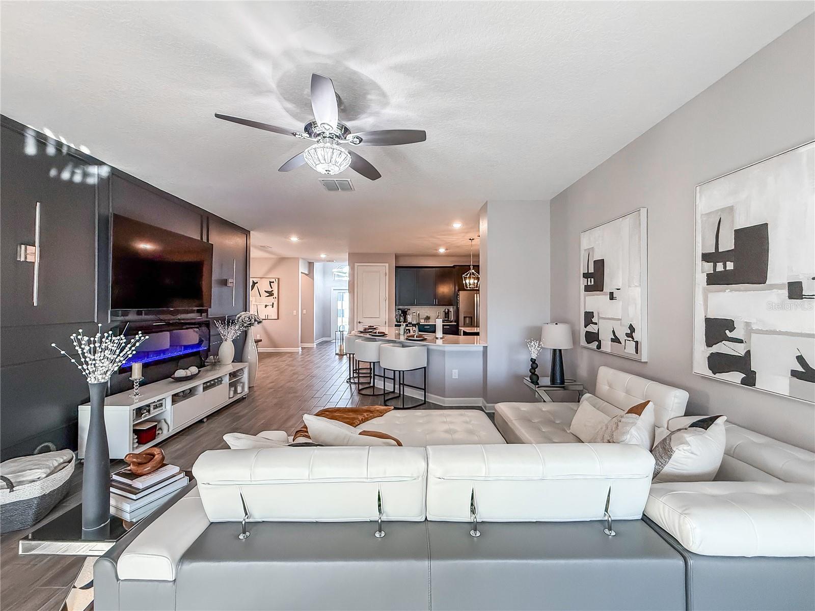 Image 30 of 69 For 2537 Camden Park Circle