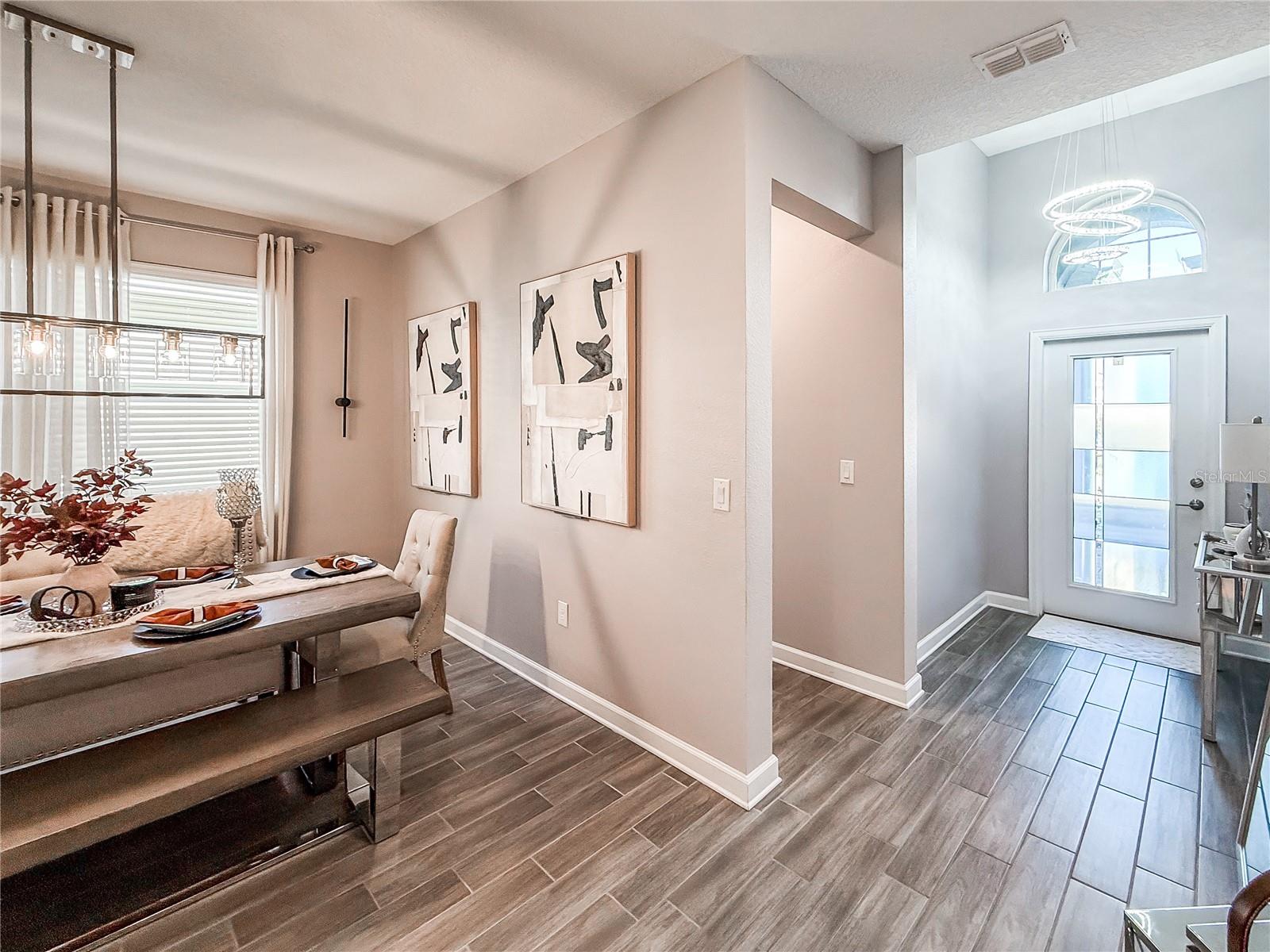 Image 6 of 69 For 2537 Camden Park Circle