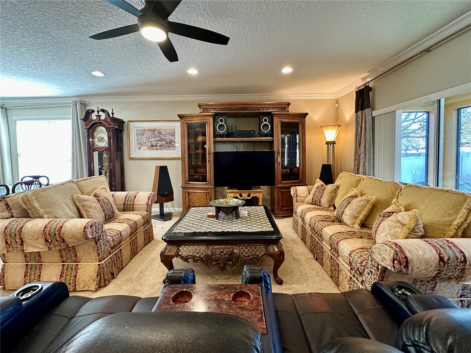 Image 15 of 33 For 2115 Waseca Lane