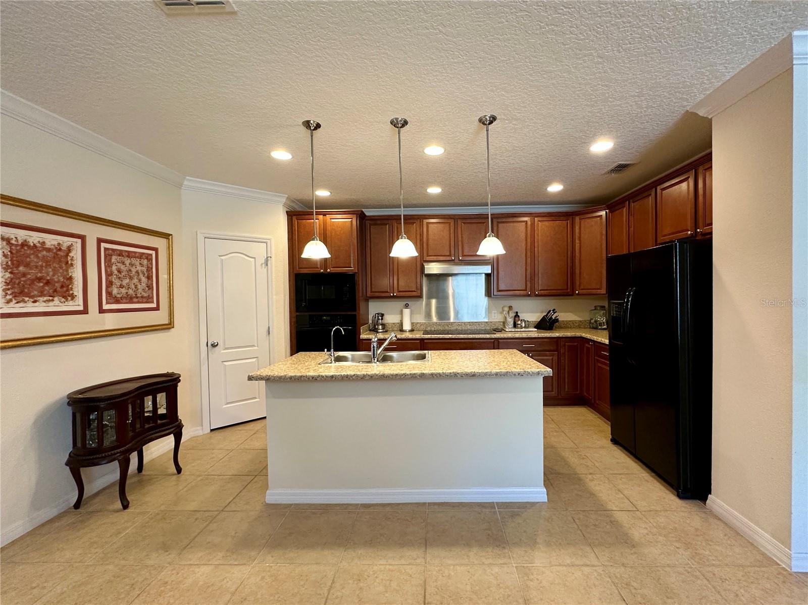 Image 20 of 33 For 2115 Waseca Lane