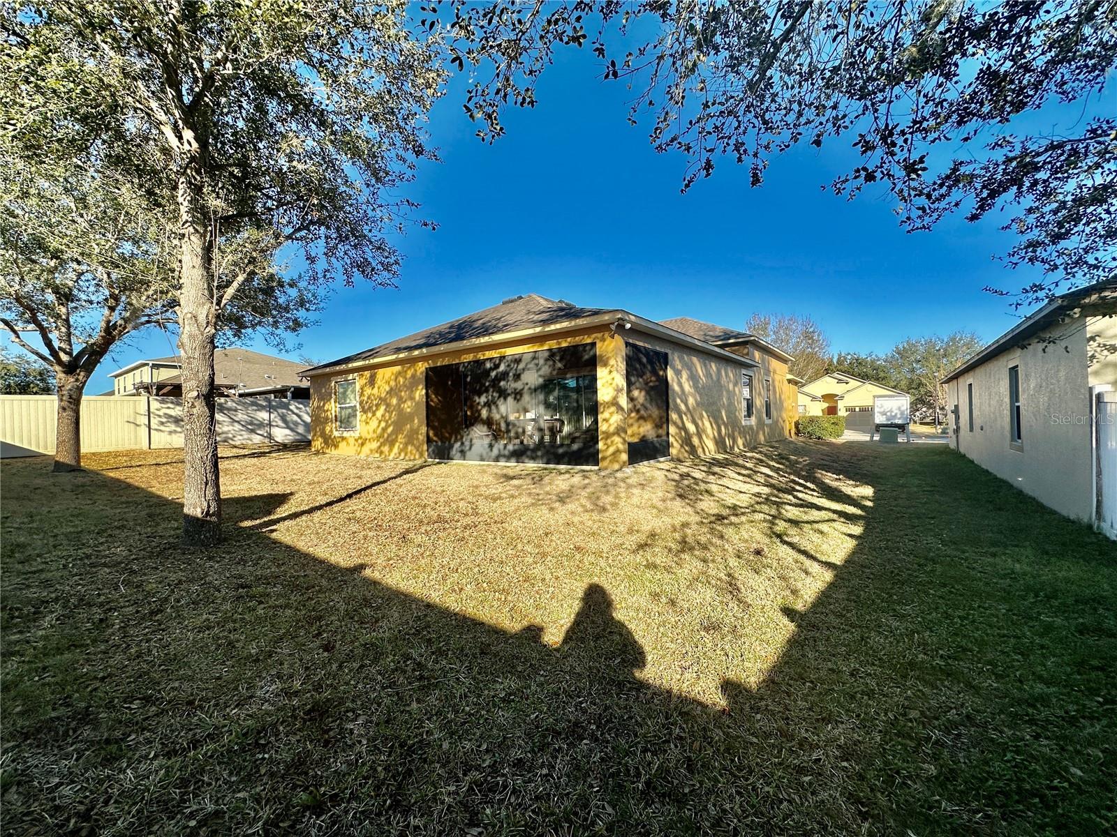 Image 28 of 33 For 2115 Waseca Lane