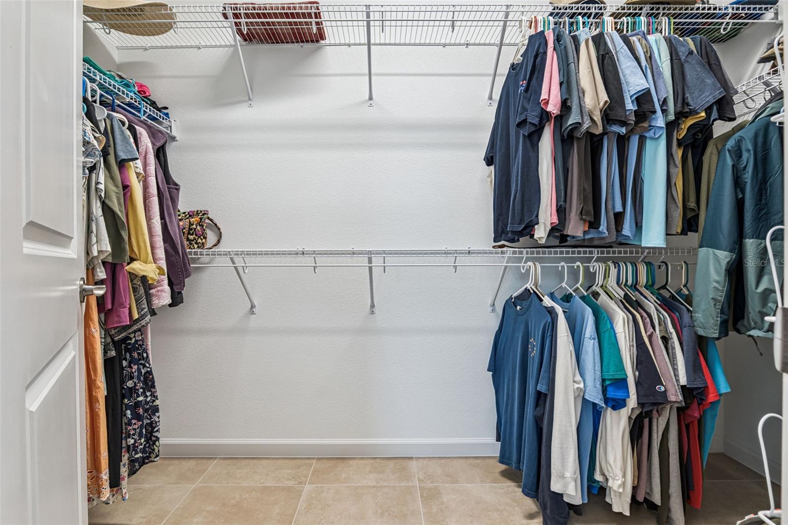 Image 22 of 62 For 189 Hang Loose Way