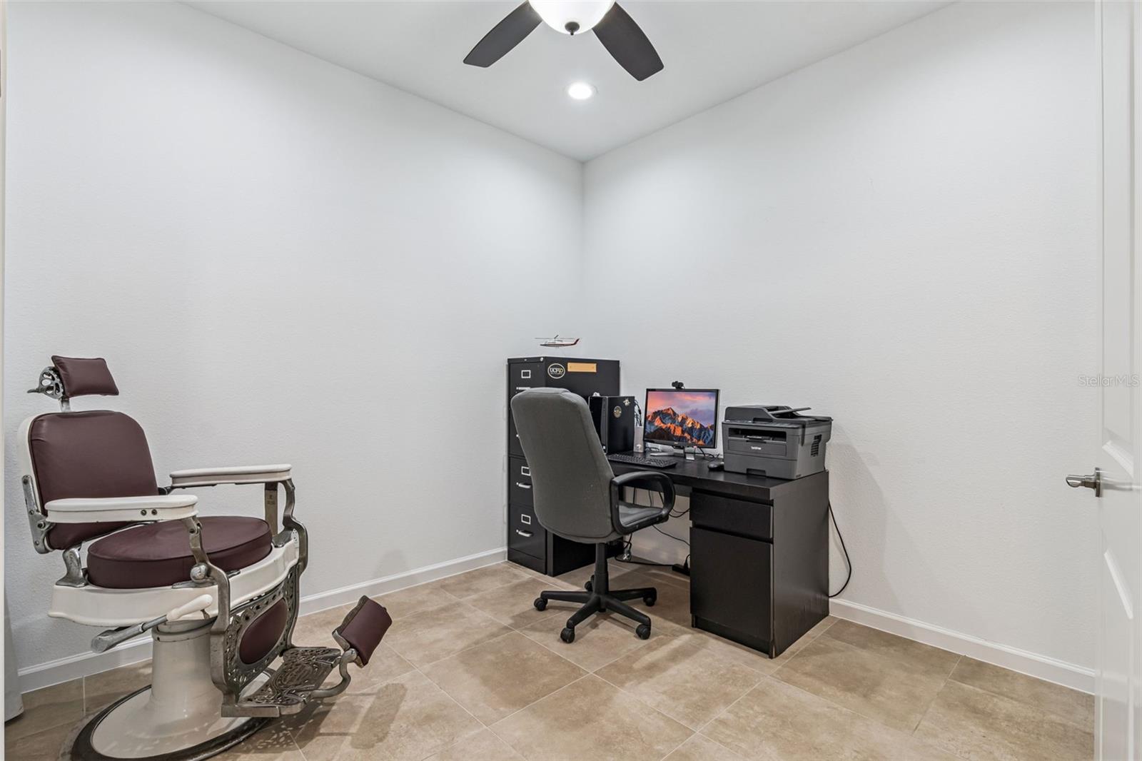 Image 30 of 62 For 189 Hang Loose Way