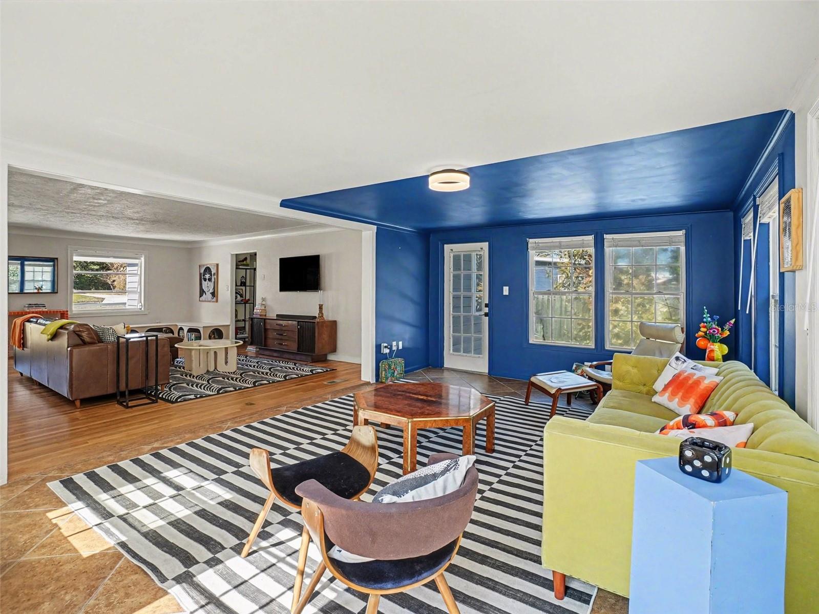 Image 12 of 25 For 1630 Crestview Drive