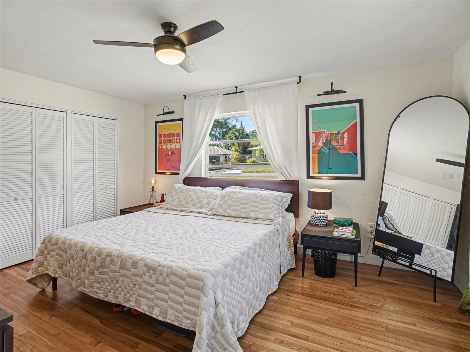 Image 15 of 25 For 1630 Crestview Drive