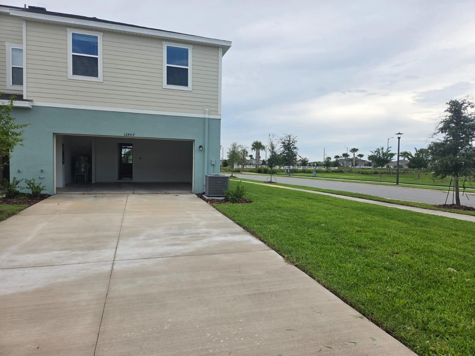 Image 31 of 56 For 12407 Shipwatch Street