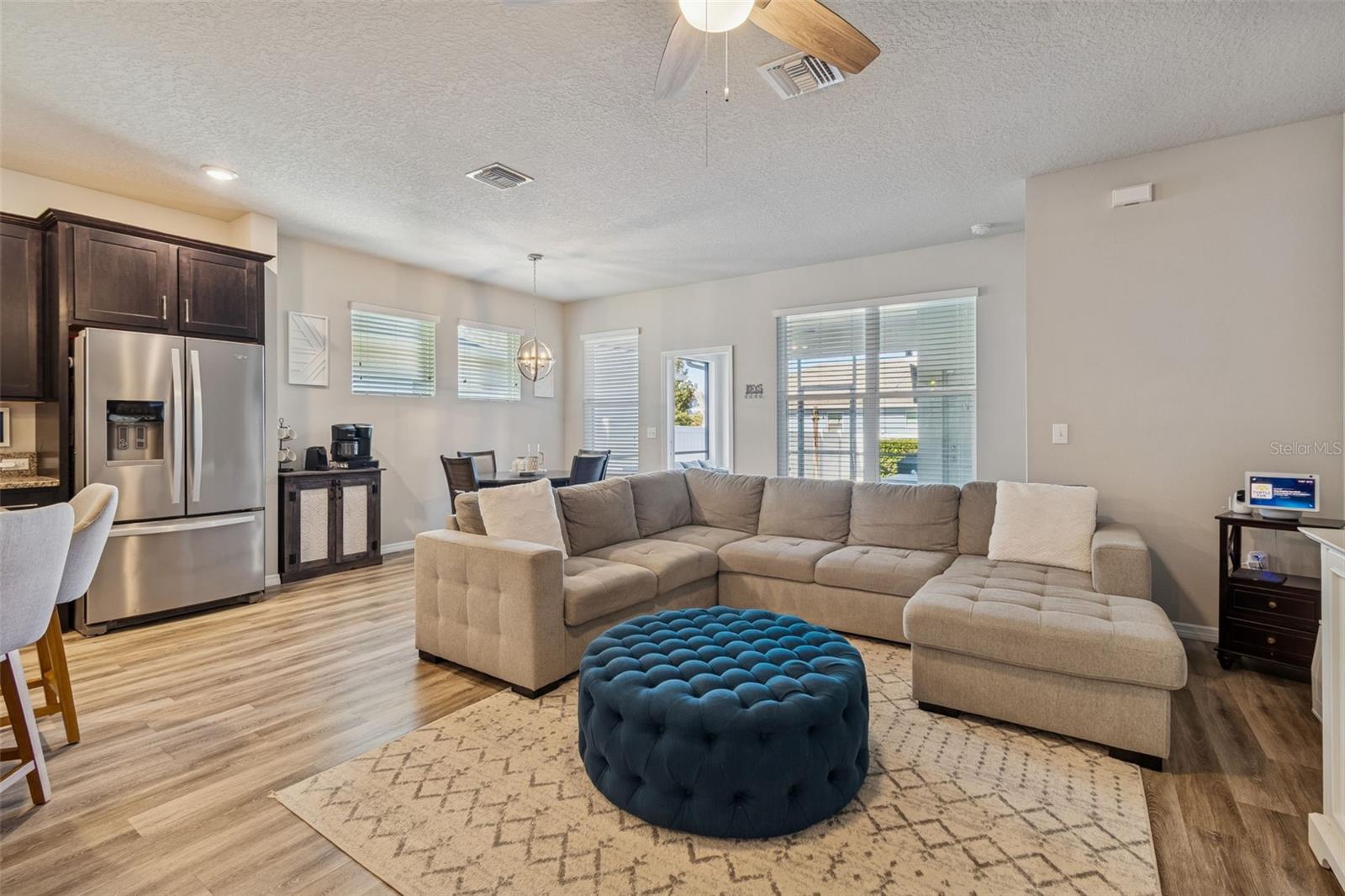 Image 22 of 82 For 14663 Promenade Parkway