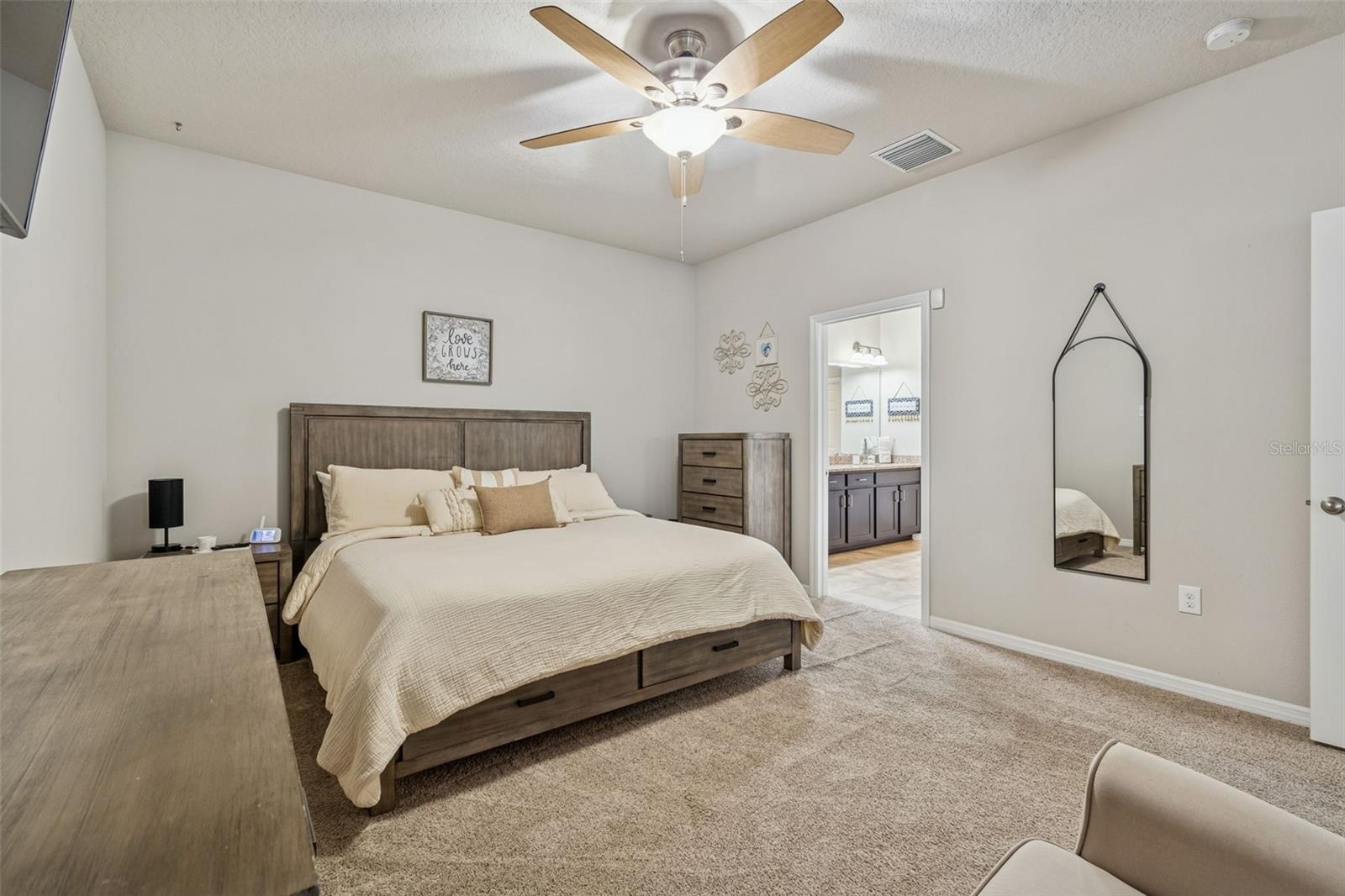 Image 25 of 82 For 14663 Promenade Parkway