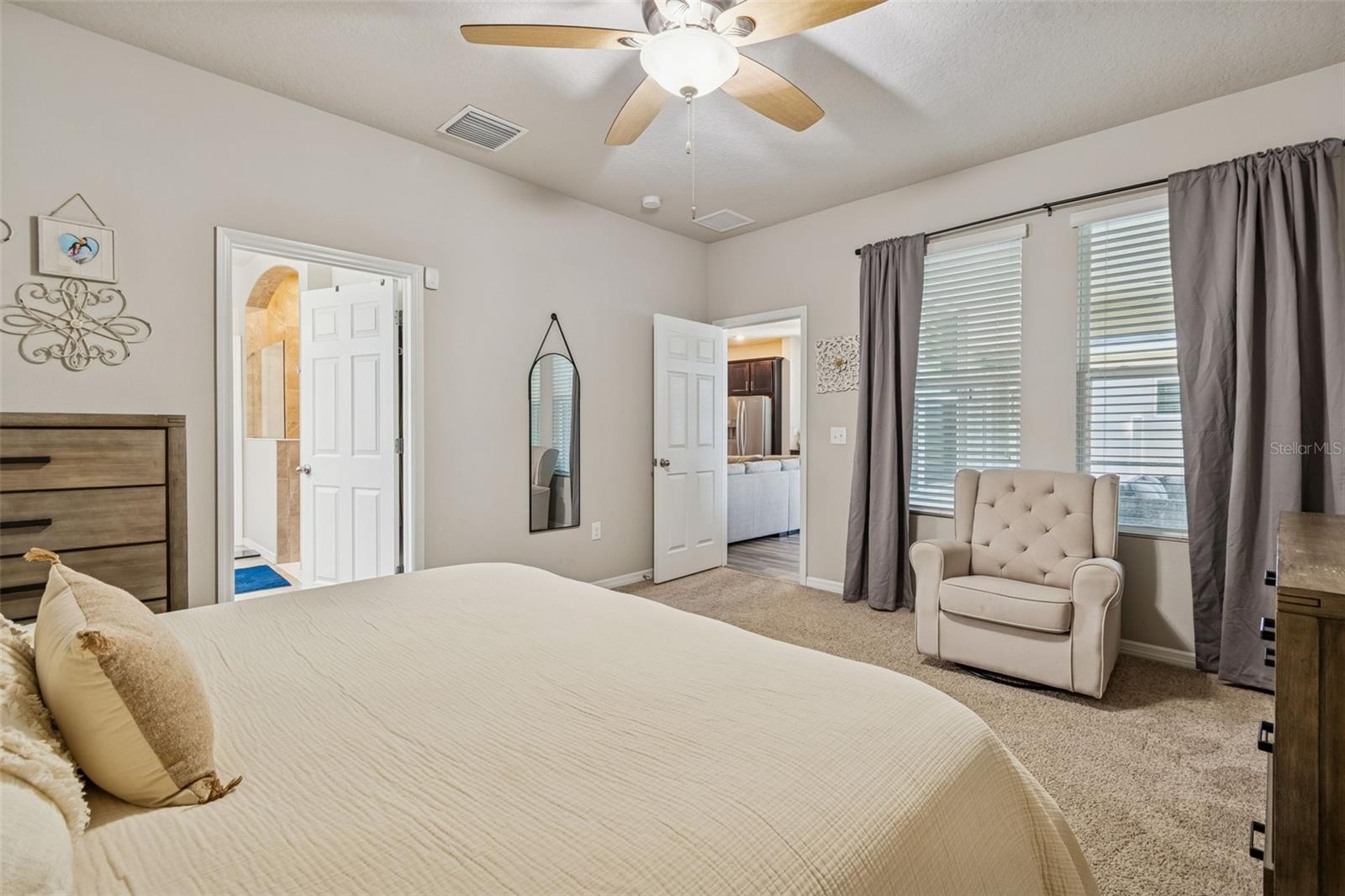 Image 27 of 82 For 14663 Promenade Parkway