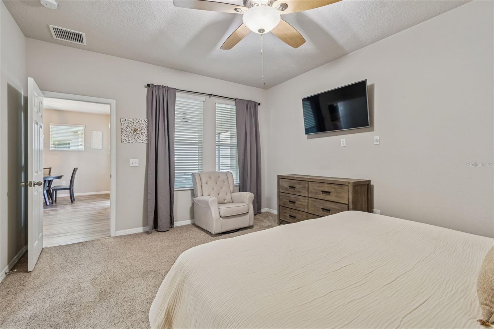 Image 28 of 82 For 14663 Promenade Parkway