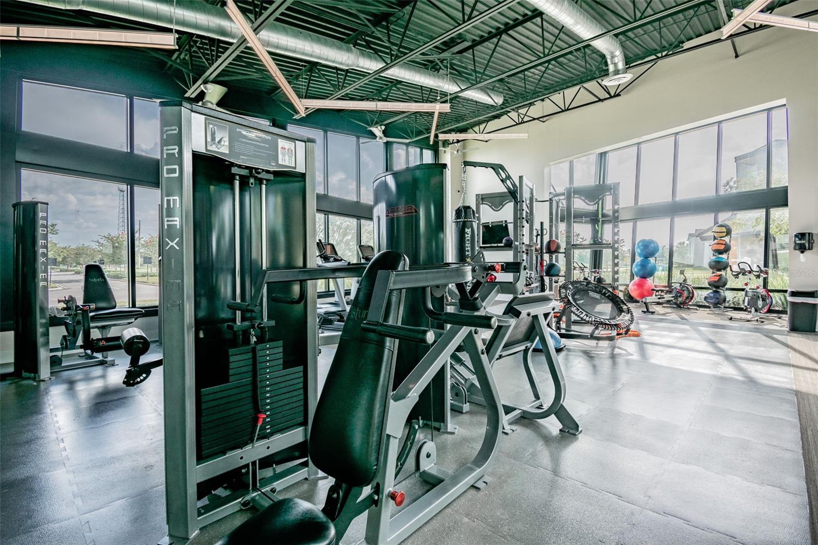 Image 70 of 82 For 14663 Promenade Parkway