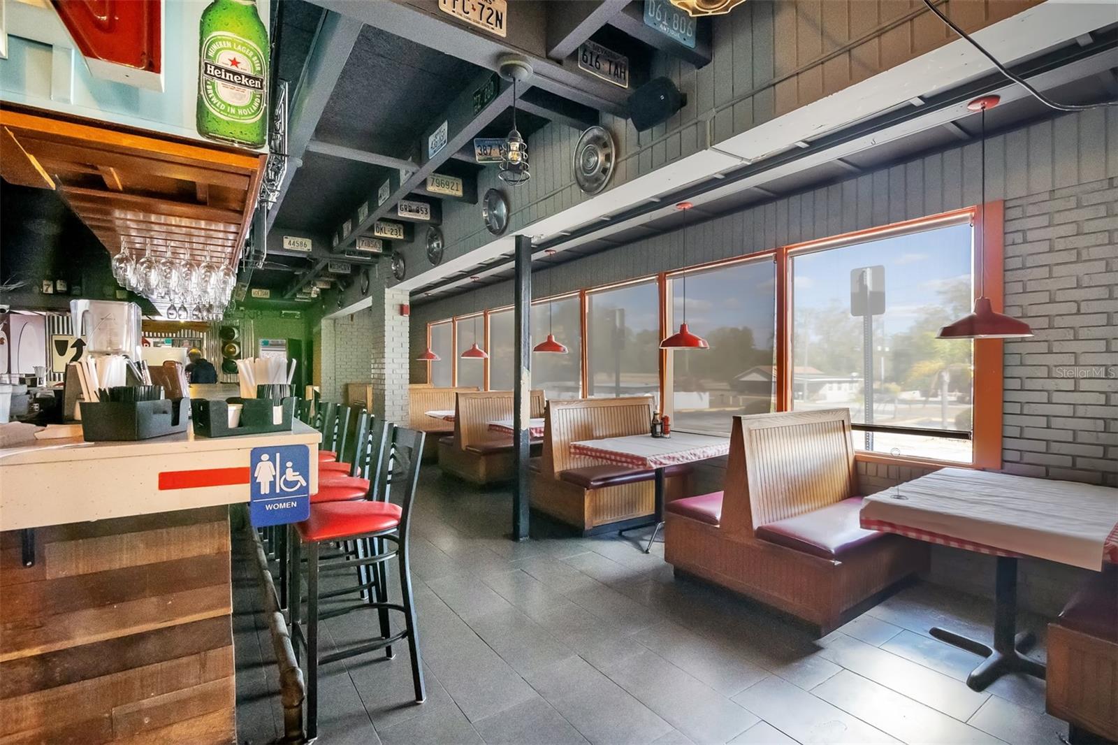 Image 11 of 34 For 210 State Road 60 W