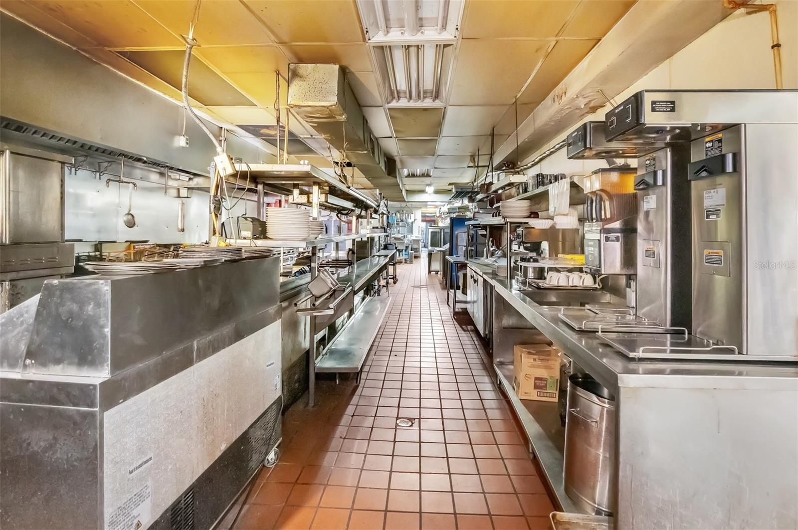 Image 18 of 34 For 210 State Road 60 W