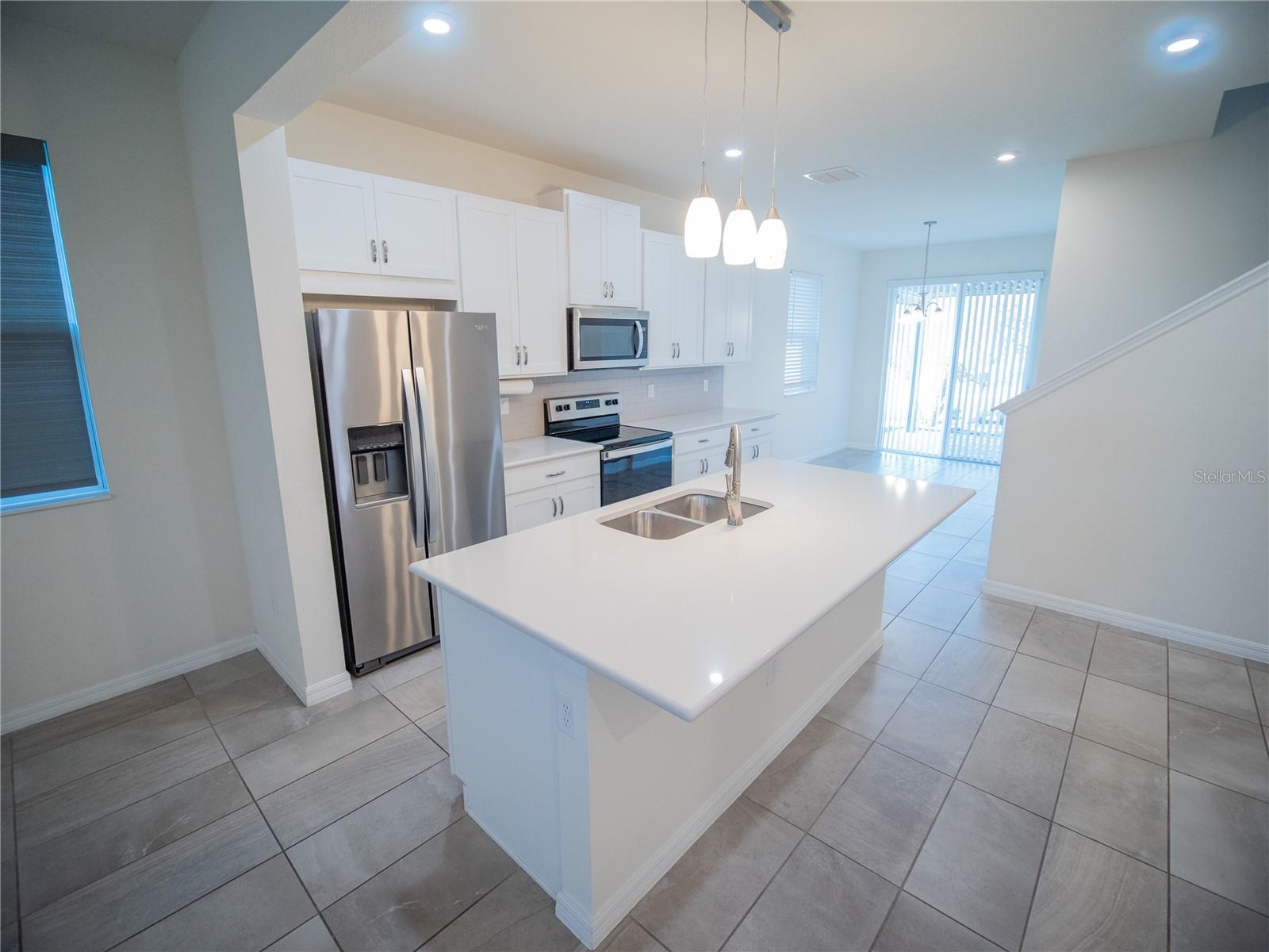 Image 11 of 32 For 9175 Longship Alley