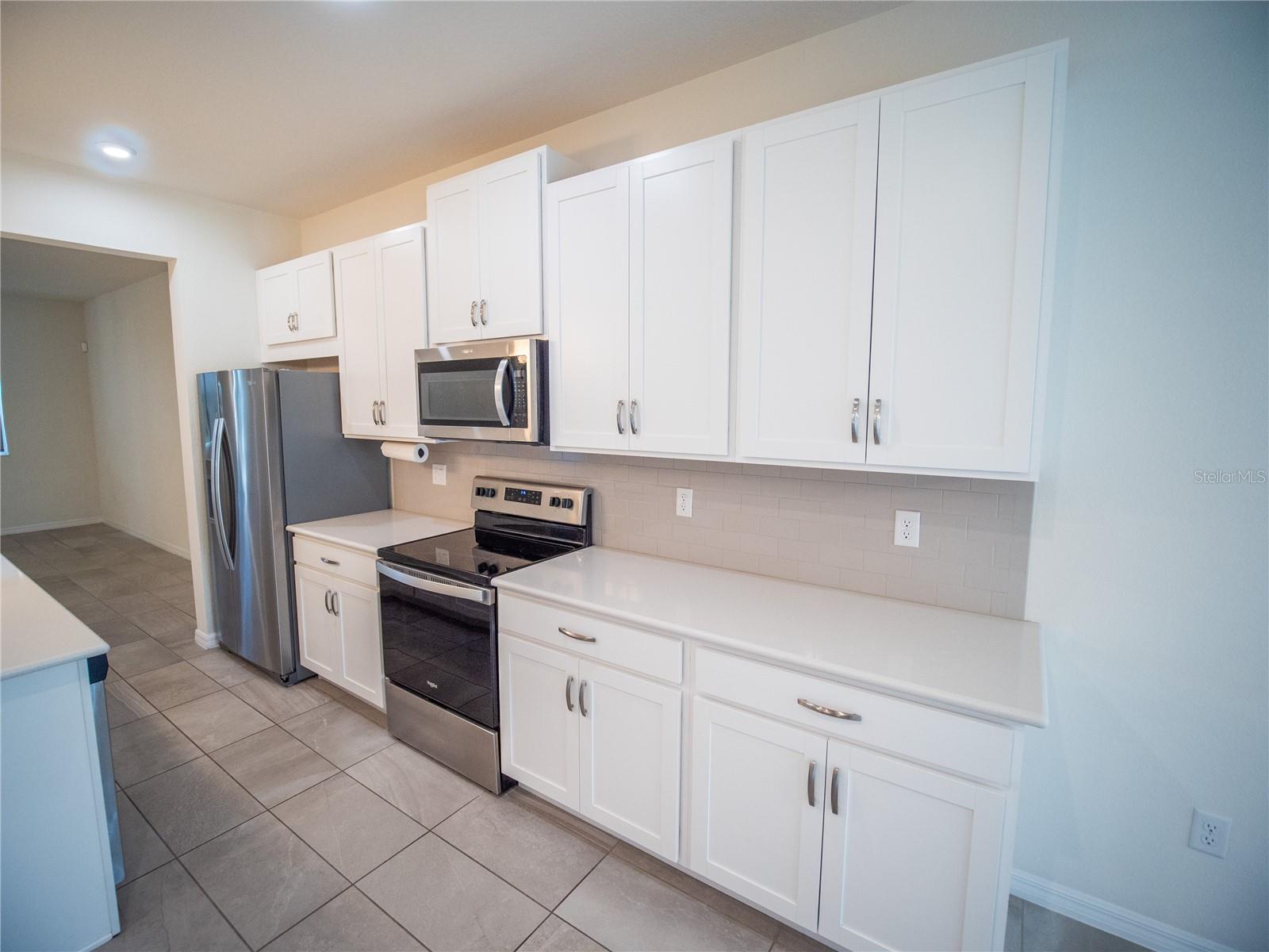 Image 12 of 32 For 9175 Longship Alley