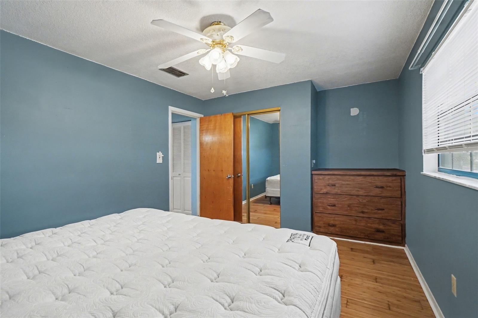 Image 20 of 27 For 2429 Myrtle Avenue