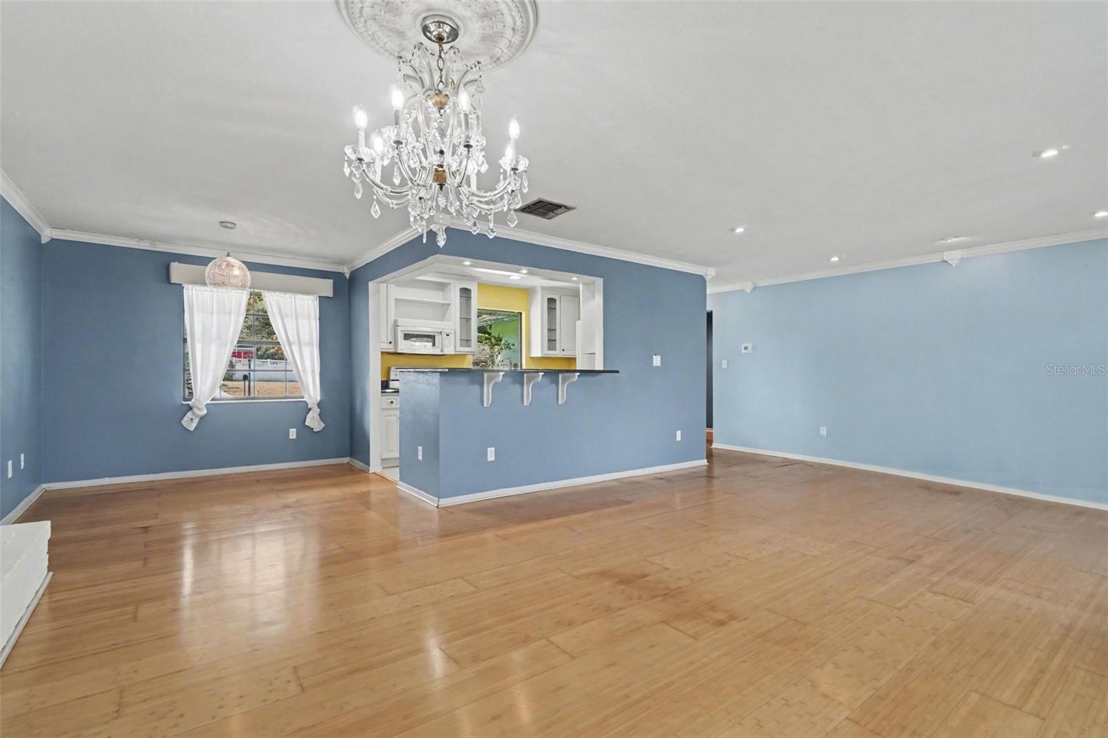 Image 8 of 27 For 2429 Myrtle Avenue