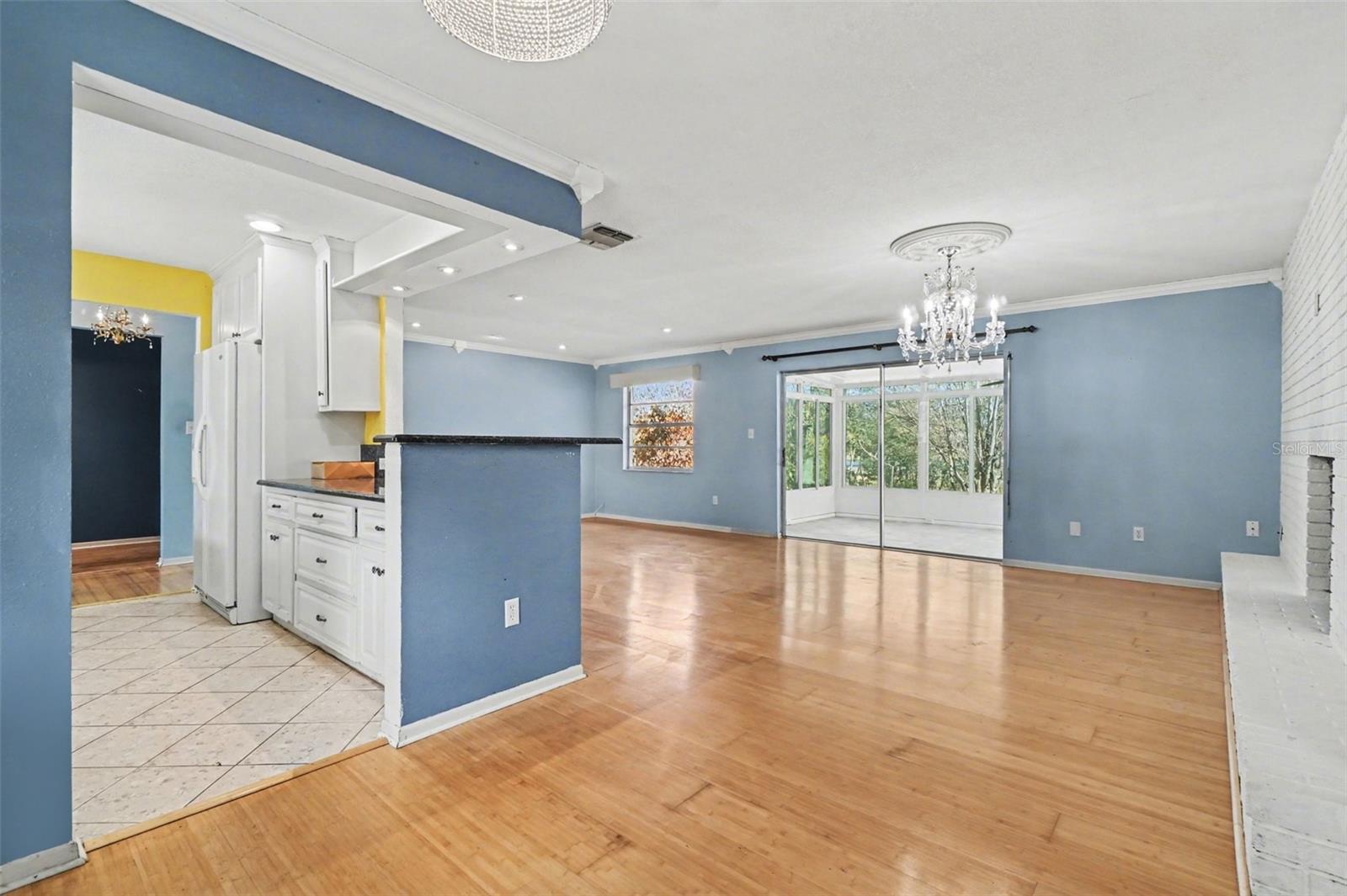 Image 9 of 27 For 2429 Myrtle Avenue