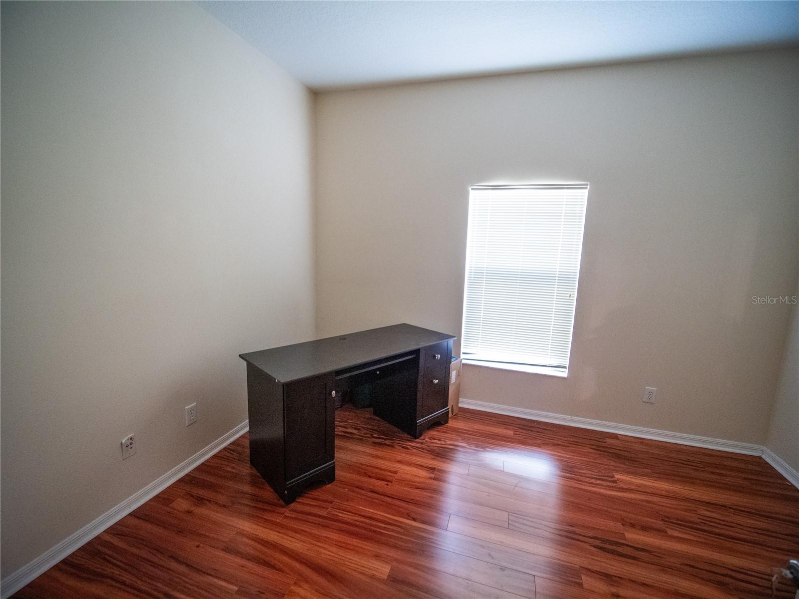 Listing photo id 10 for 9931 Heron Pointe Drive