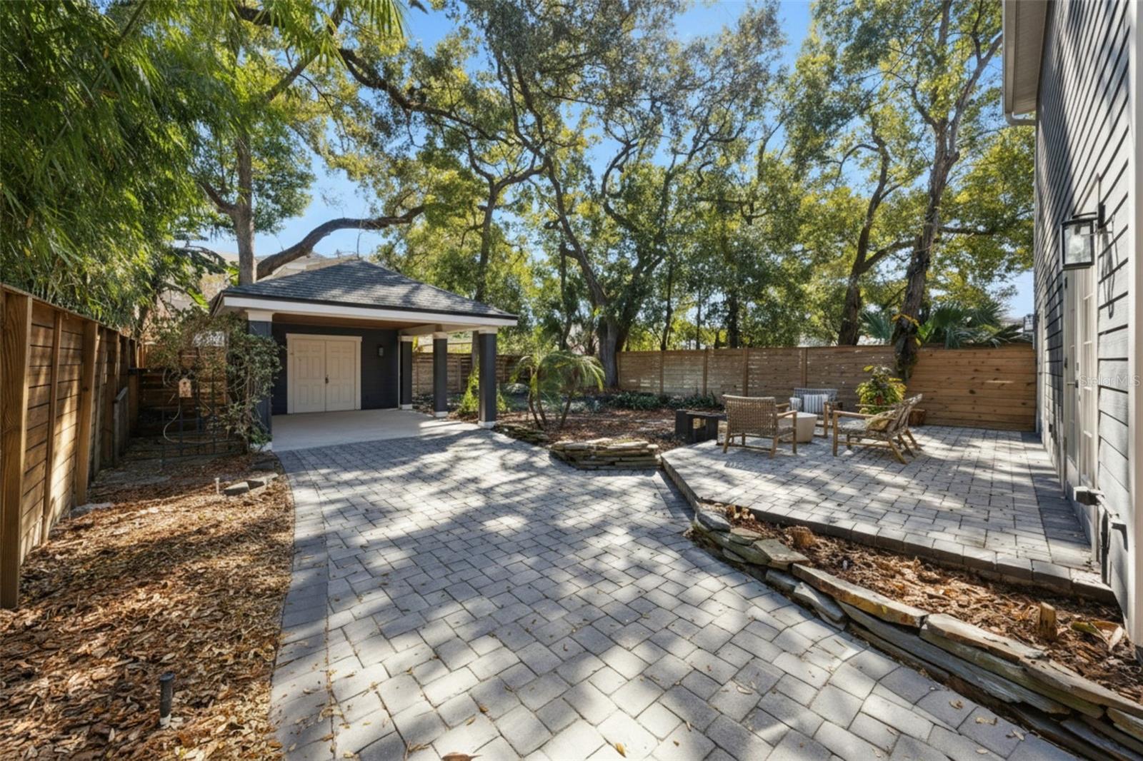 Image 31 of 45 For 913 La Salle Avenue