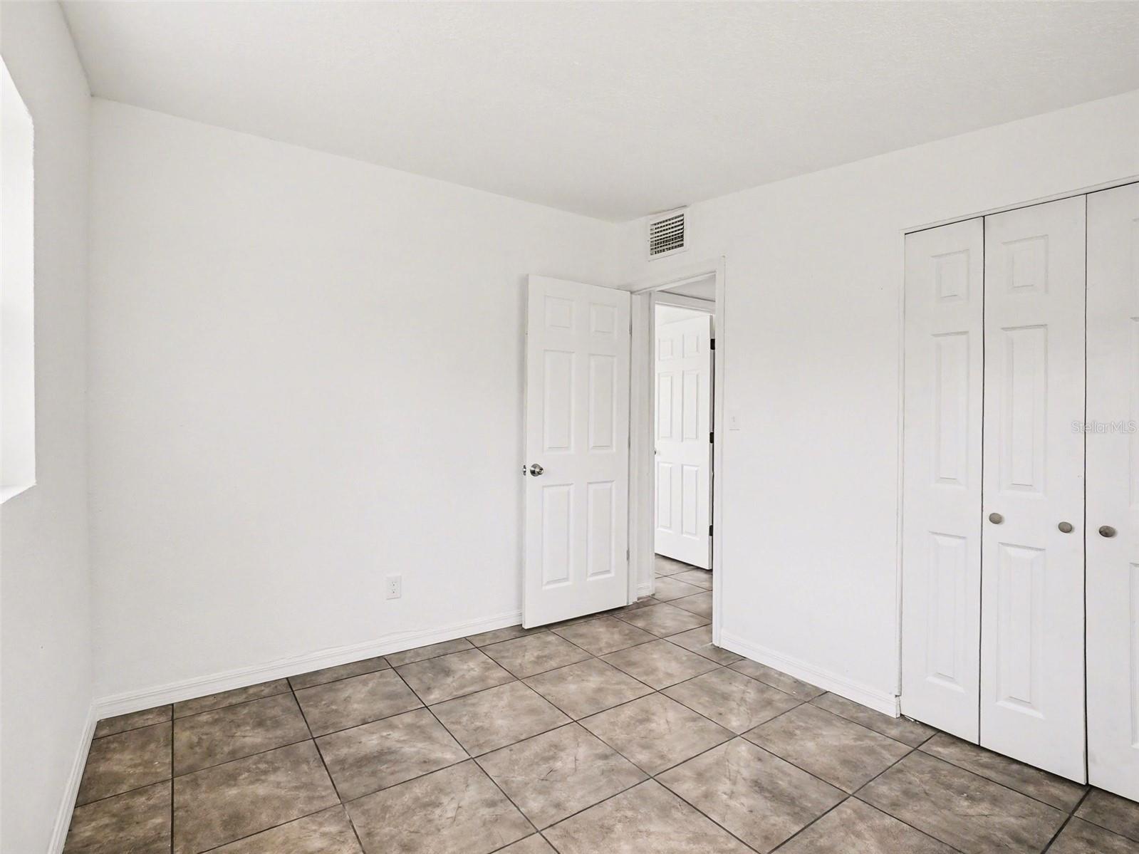 Image 13 of 29 For 3032 Truman Boulevard