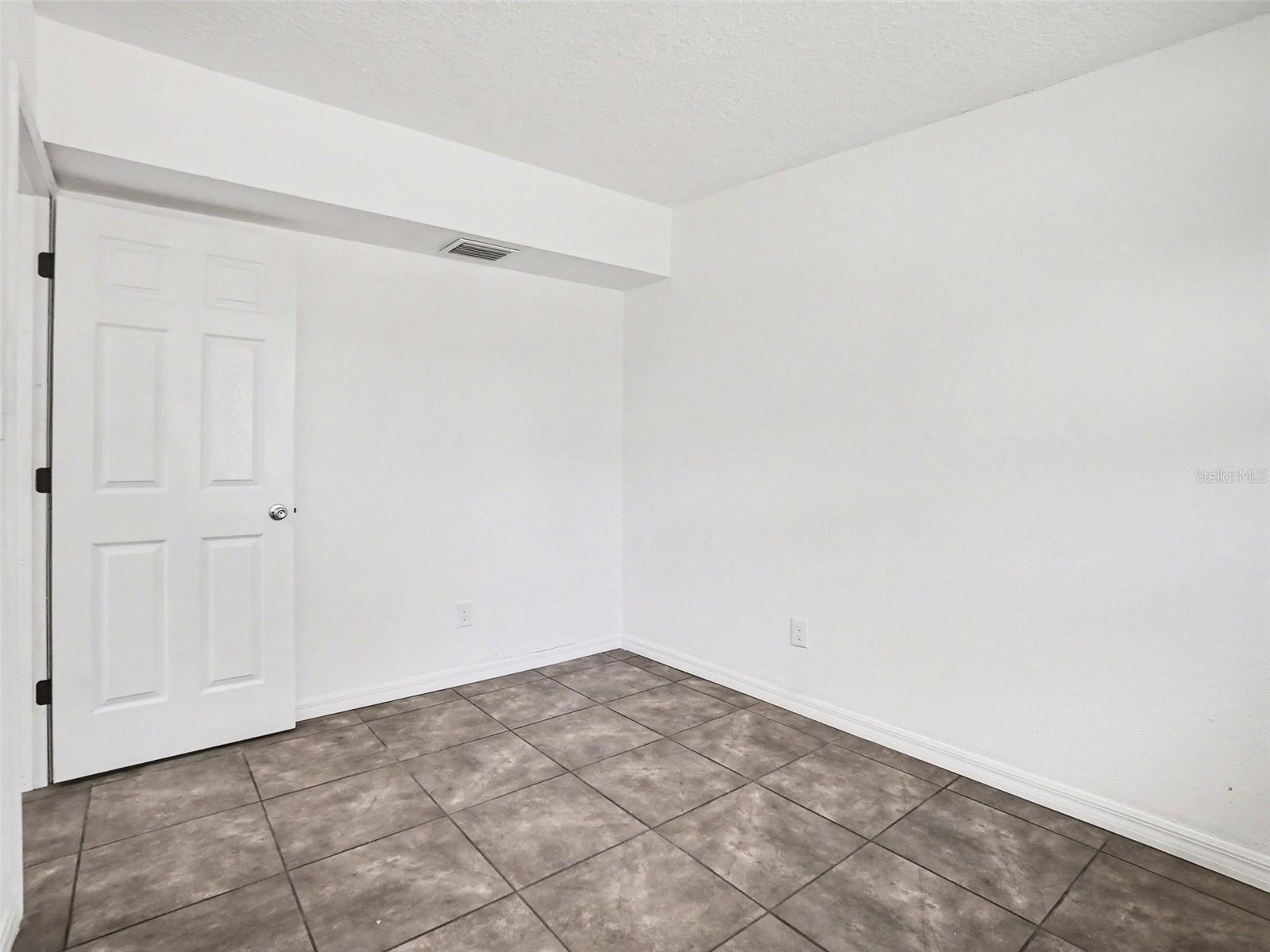 Image 14 of 29 For 3032 Truman Boulevard