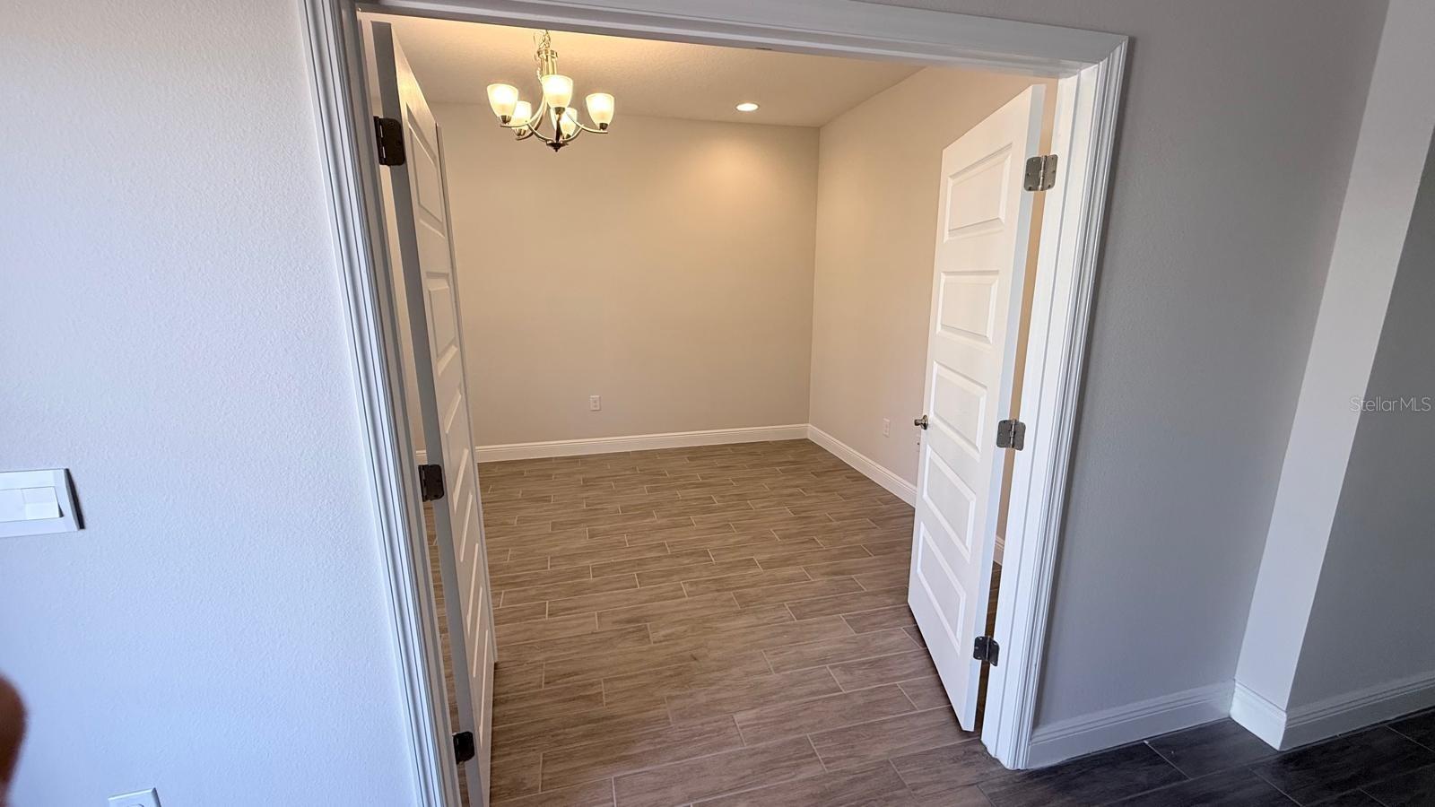 Image 4 of 36 For 17834 Adrift Road