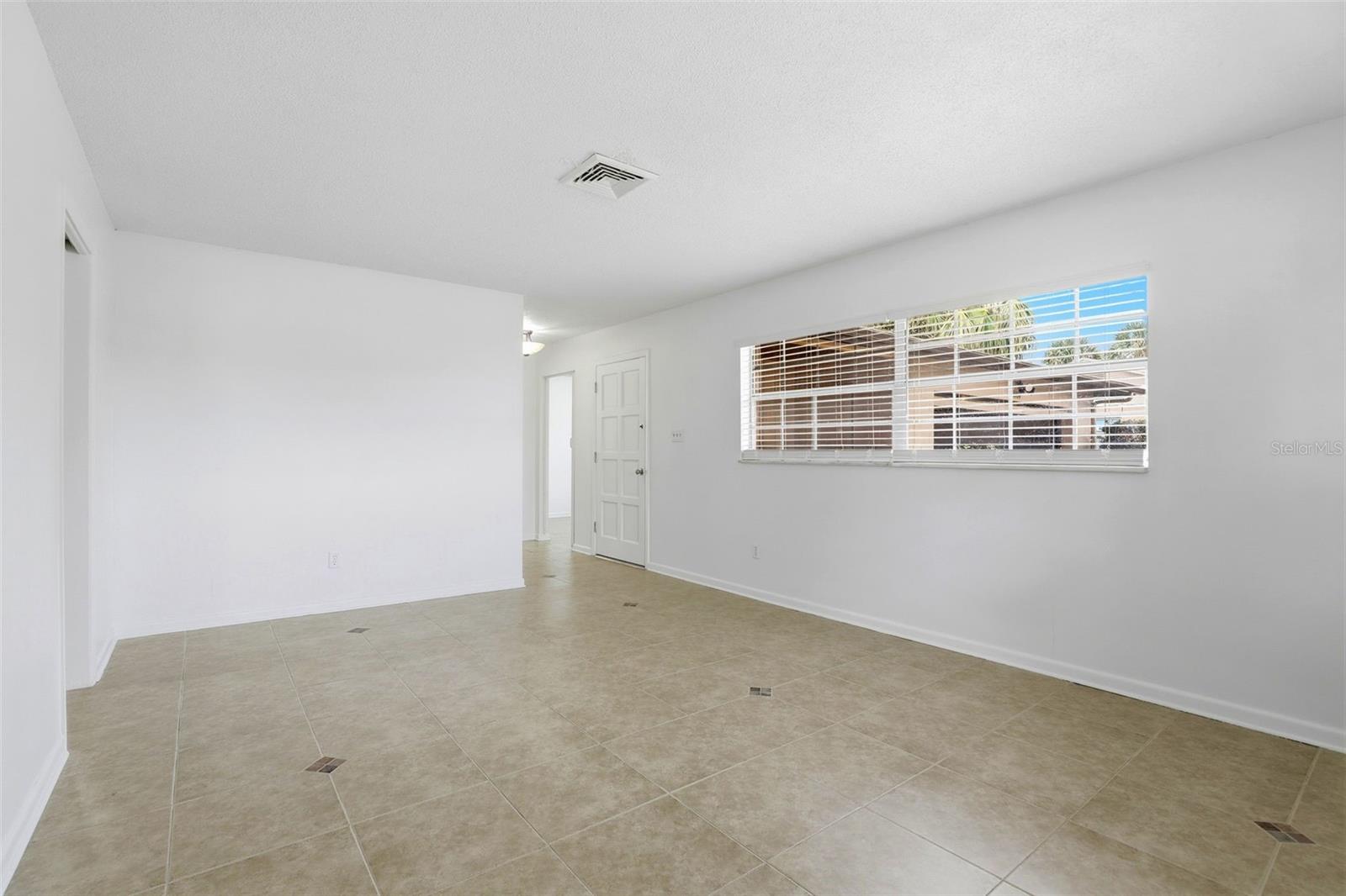 Image 5 of 34 For 3324 Balsam Drive