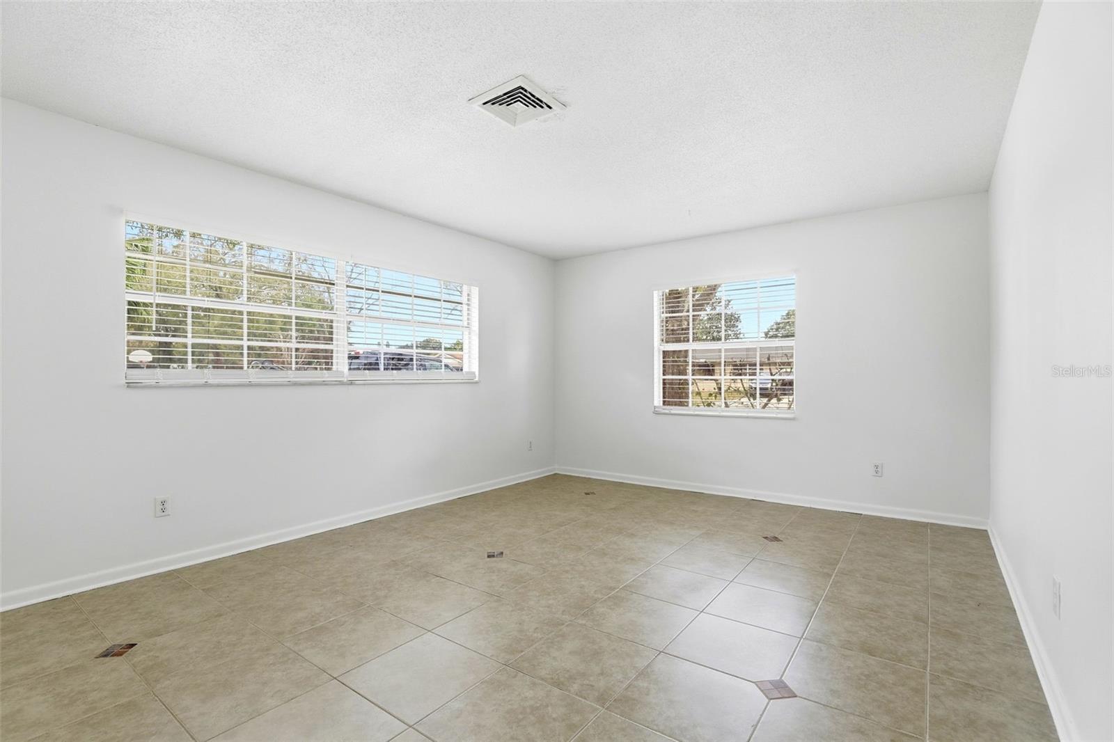 Image 6 of 34 For 3324 Balsam Drive