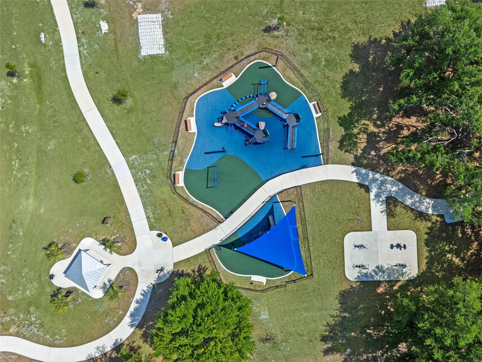 Image 49 of 50 For 11943 Verrazano Drive