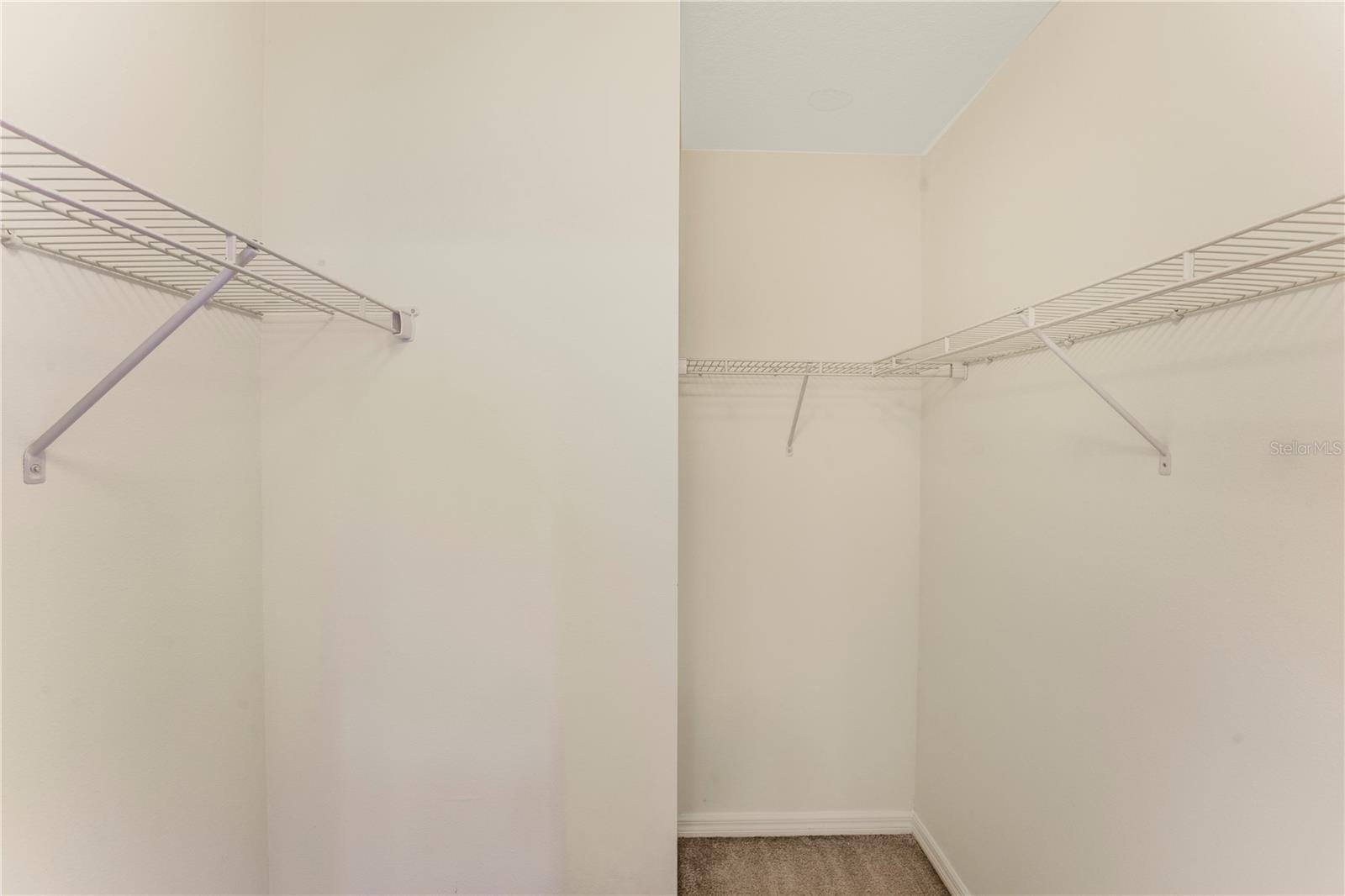 Image 8 of 14 For 3441 Seneca Club Loop 25-101