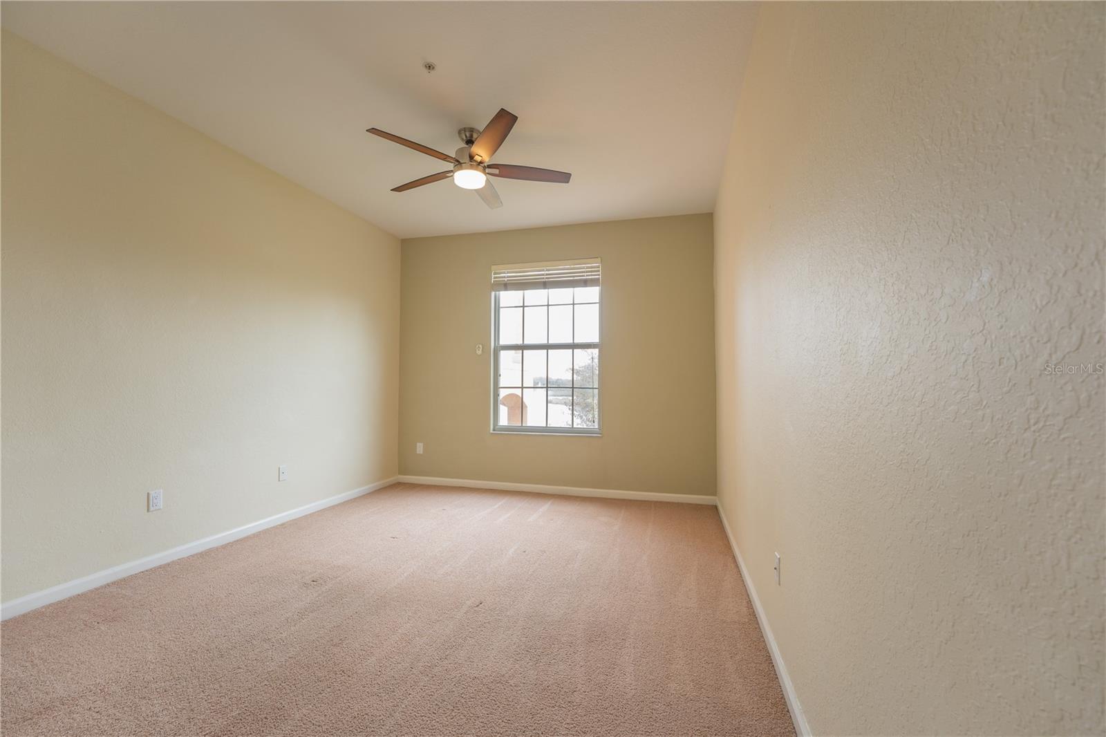 Listing photo id 5 for 13536 Turtle Marsh Loop 523