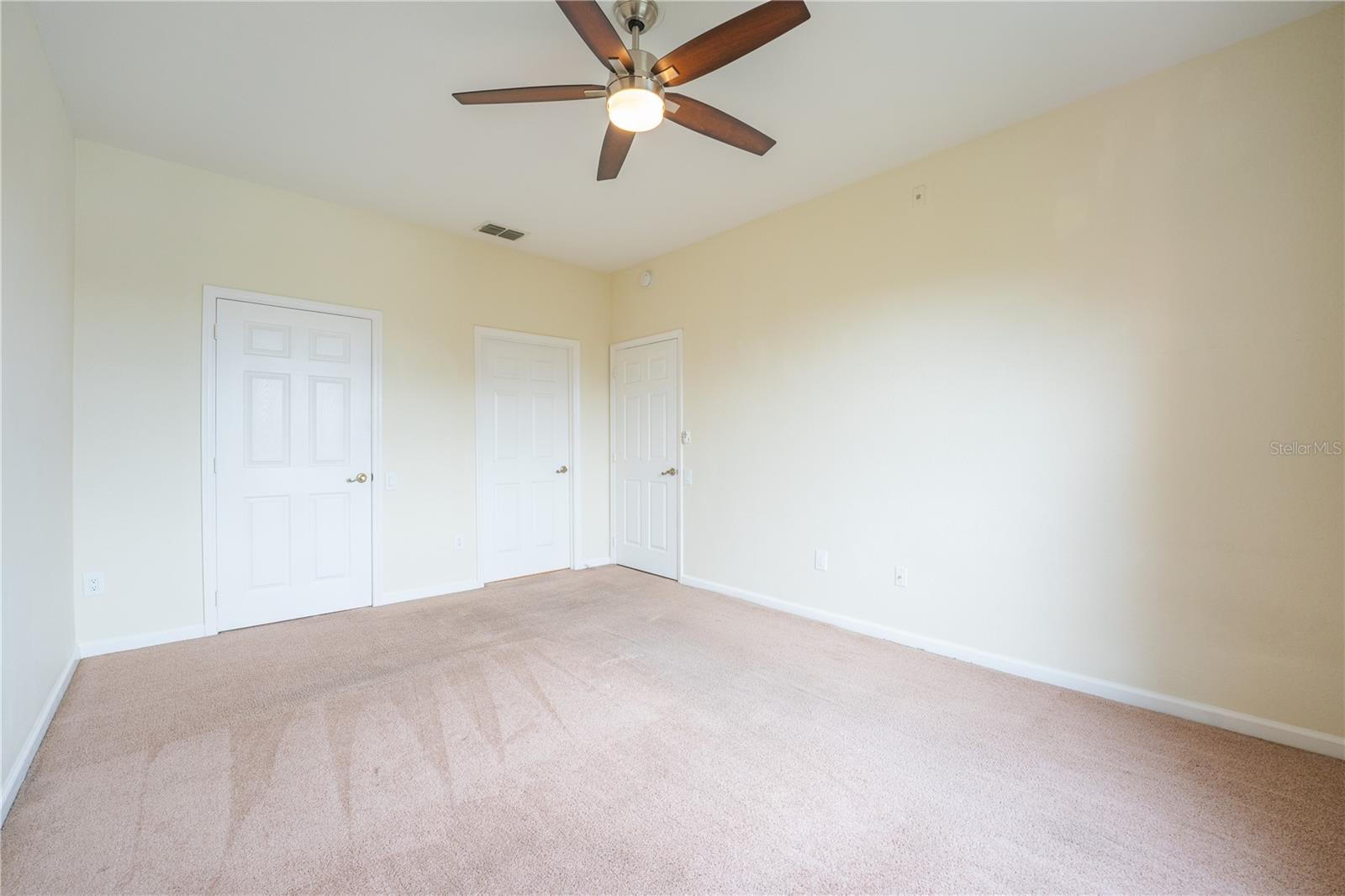 Listing photo id 6 for 13536 Turtle Marsh Loop 523