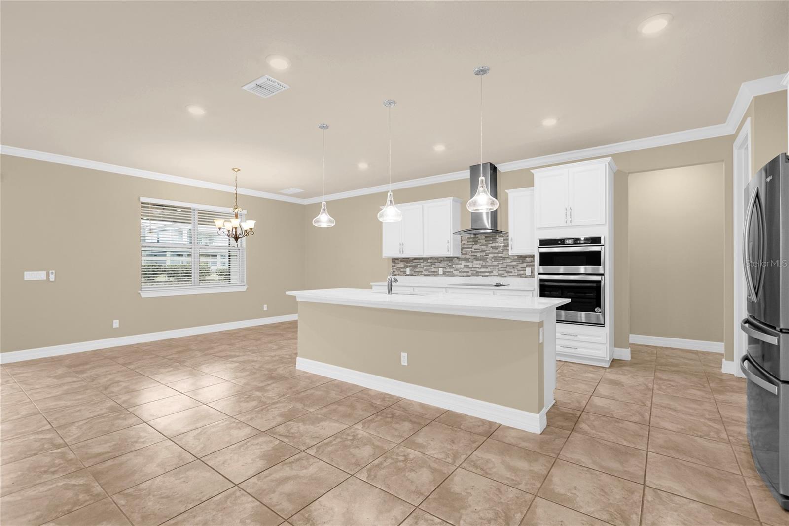 Image 12 of 62 For 2819 Matera Drive