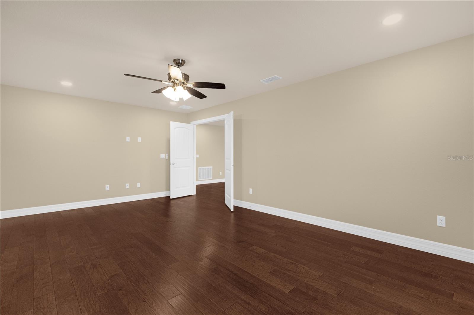 Image 35 of 62 For 2819 Matera Drive