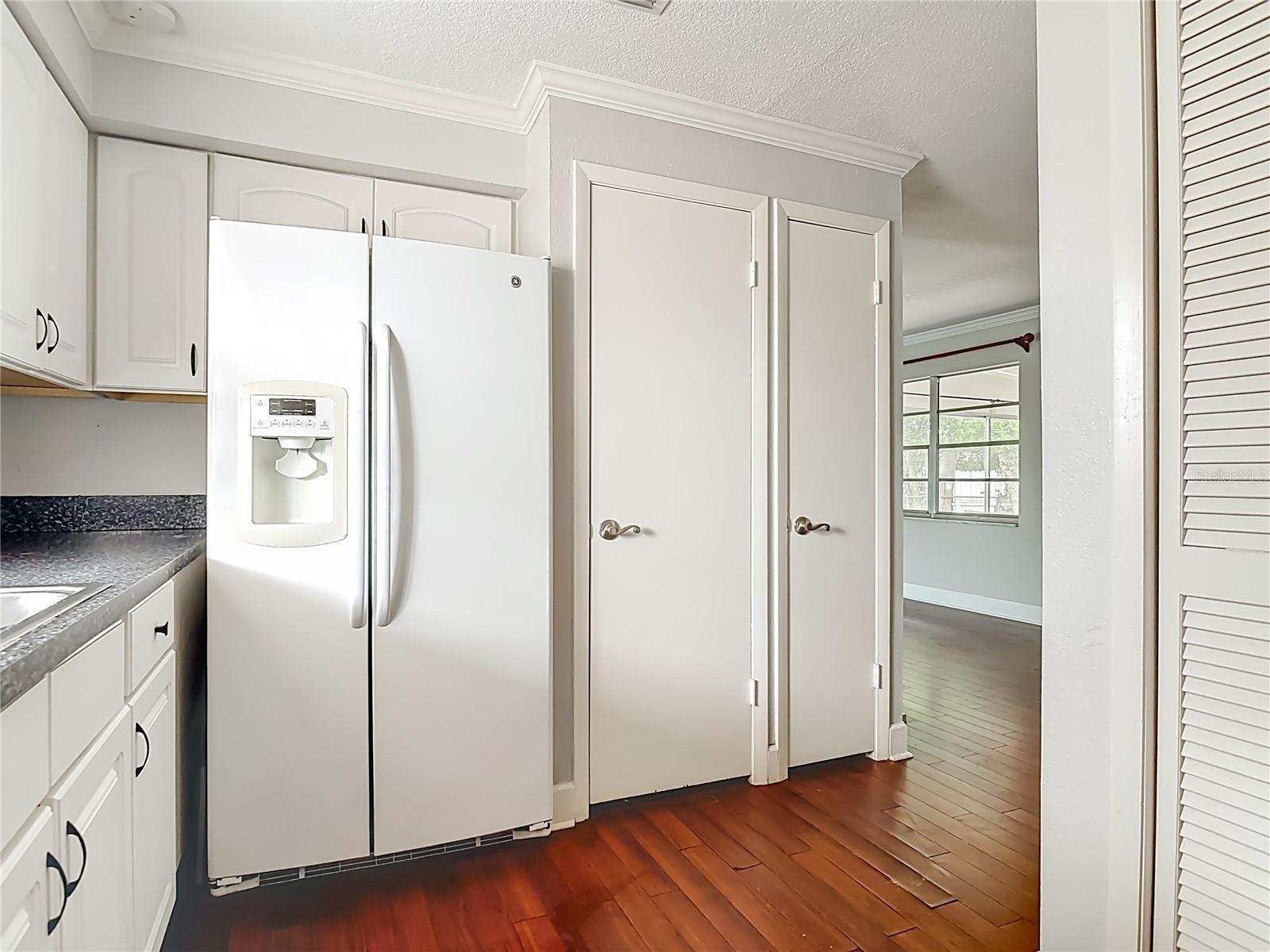 Image 11 of 30 For 2971 Portsmouth Street