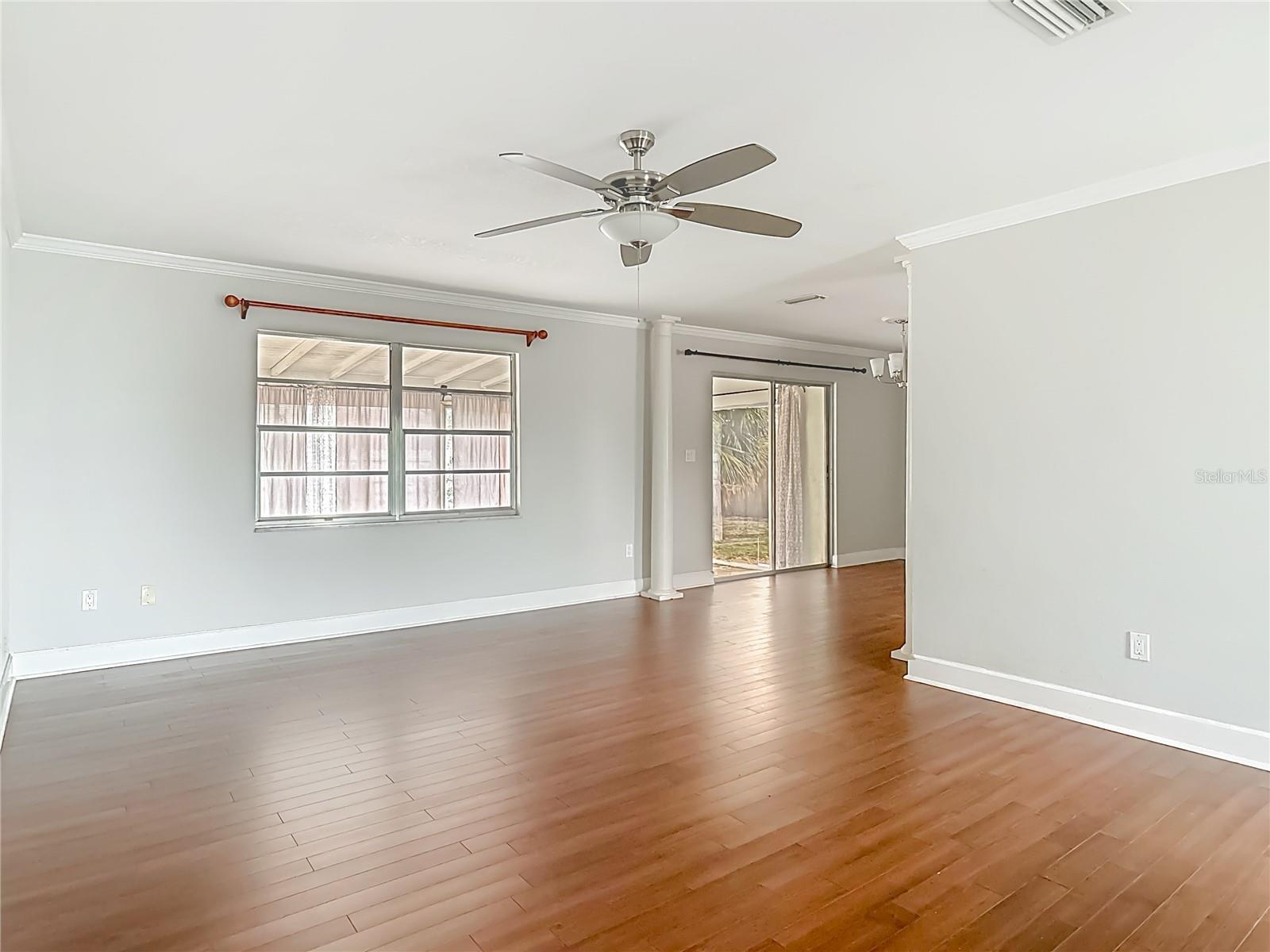 Image 2 of 30 For 2971 Portsmouth Street