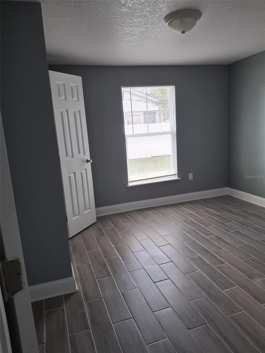 Image 15 of 23 For 825 3rd Street