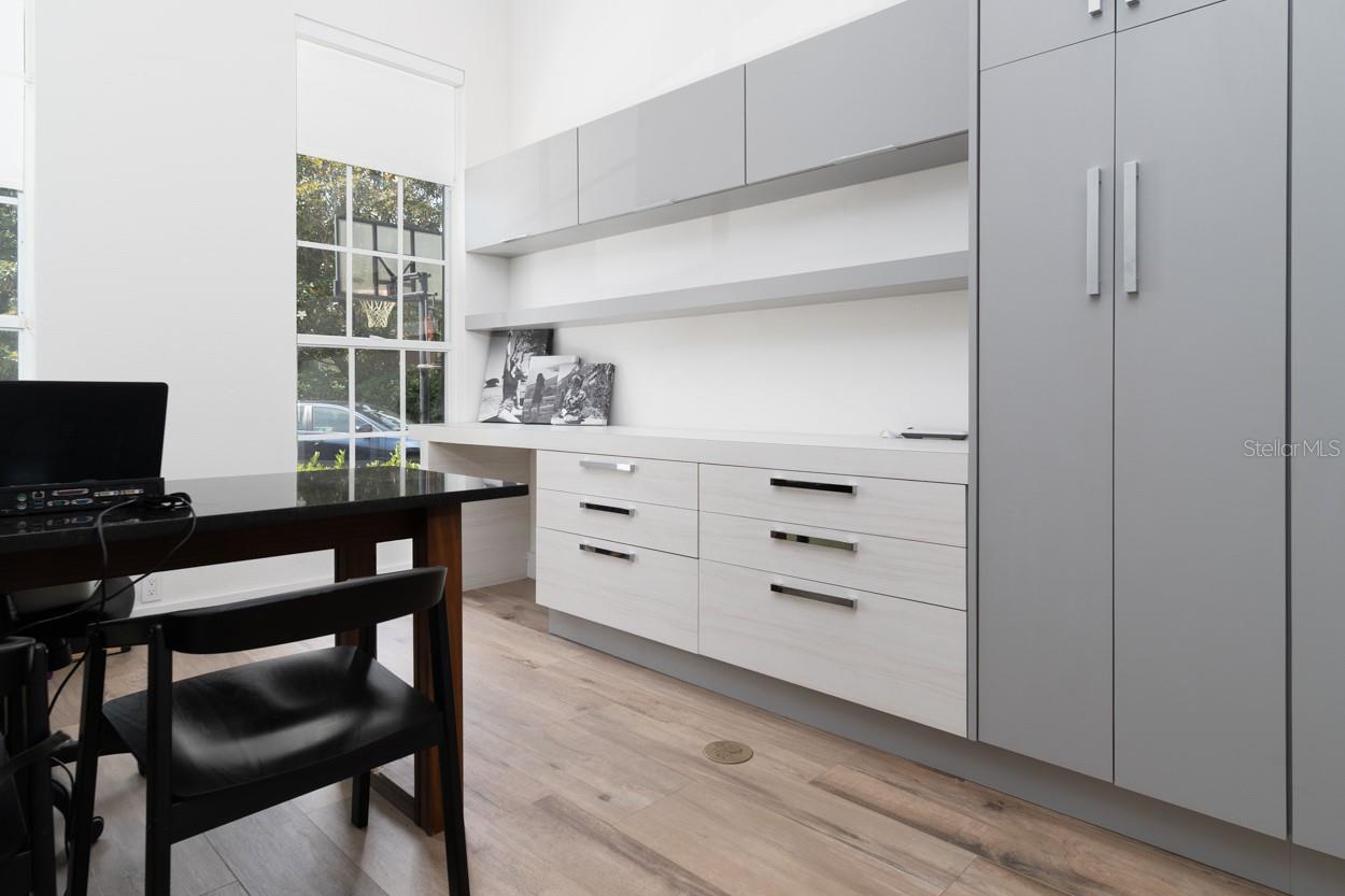 Image 13 of 28 For 8532 Bowden Way