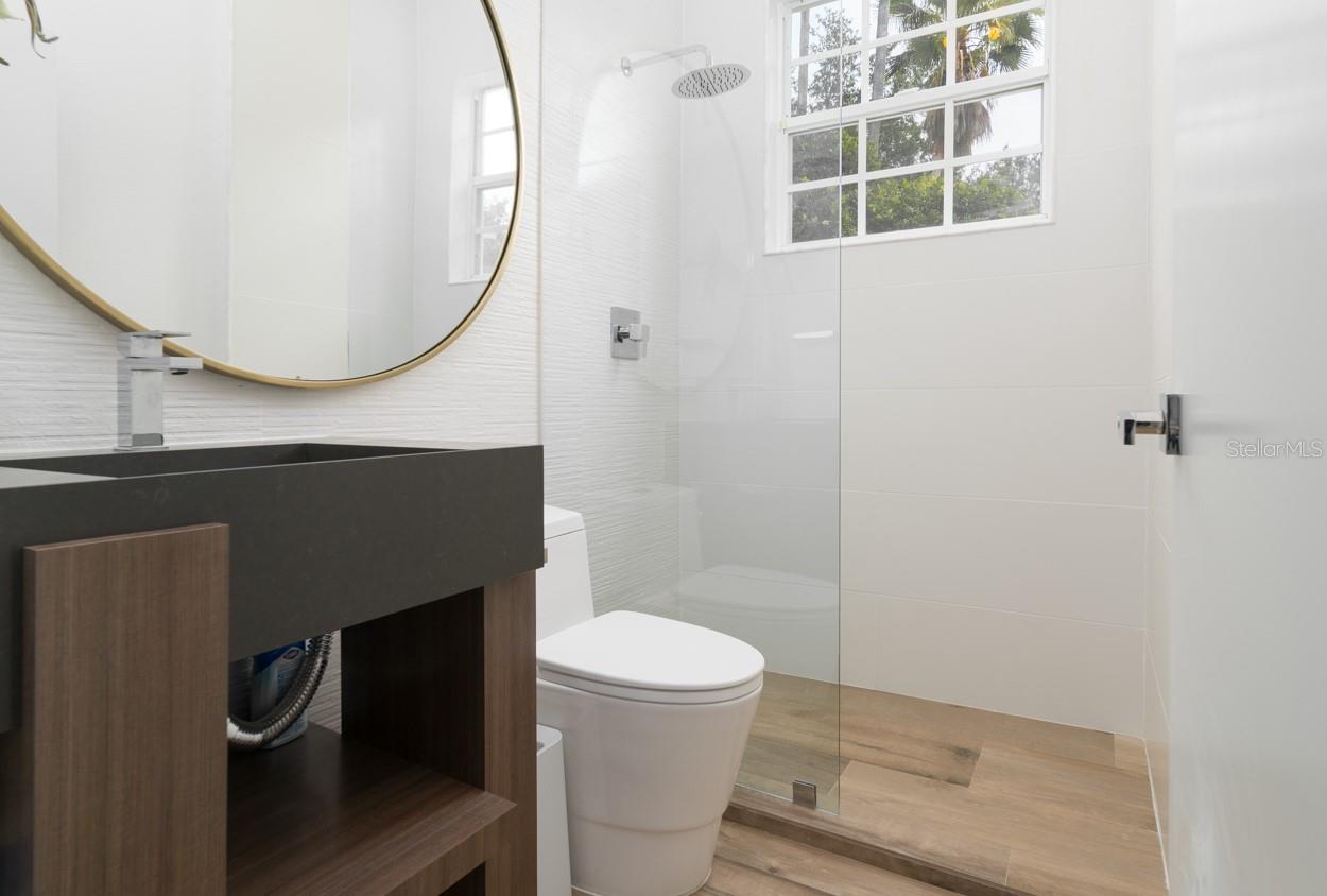 Image 18 of 28 For 8532 Bowden Way