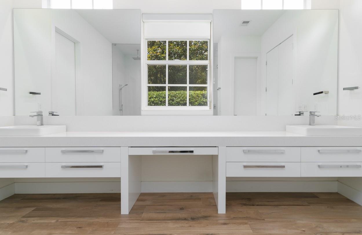 Image 20 of 28 For 8532 Bowden Way