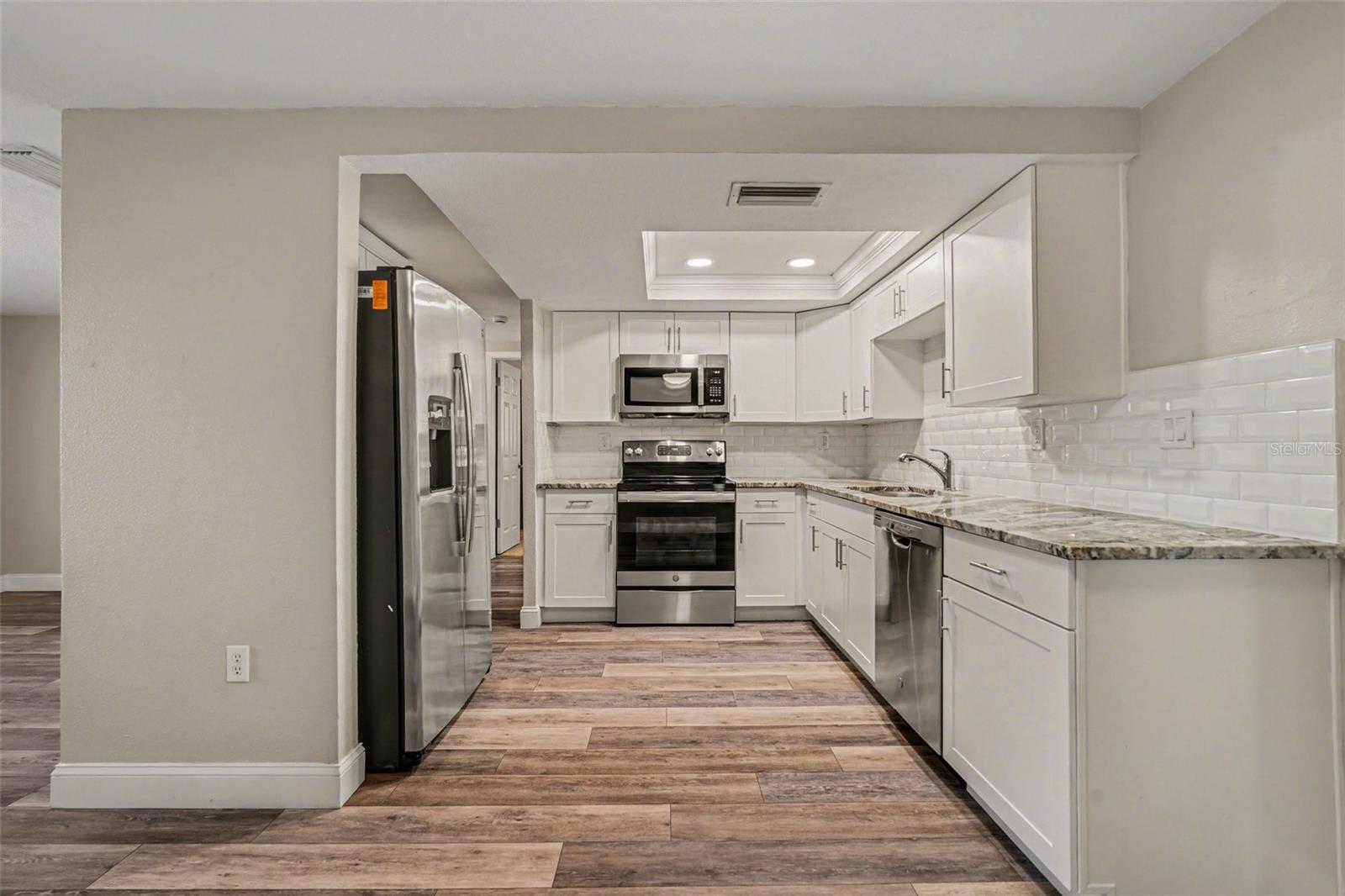 Image 5 of 17 For 9300 Cochise Lane