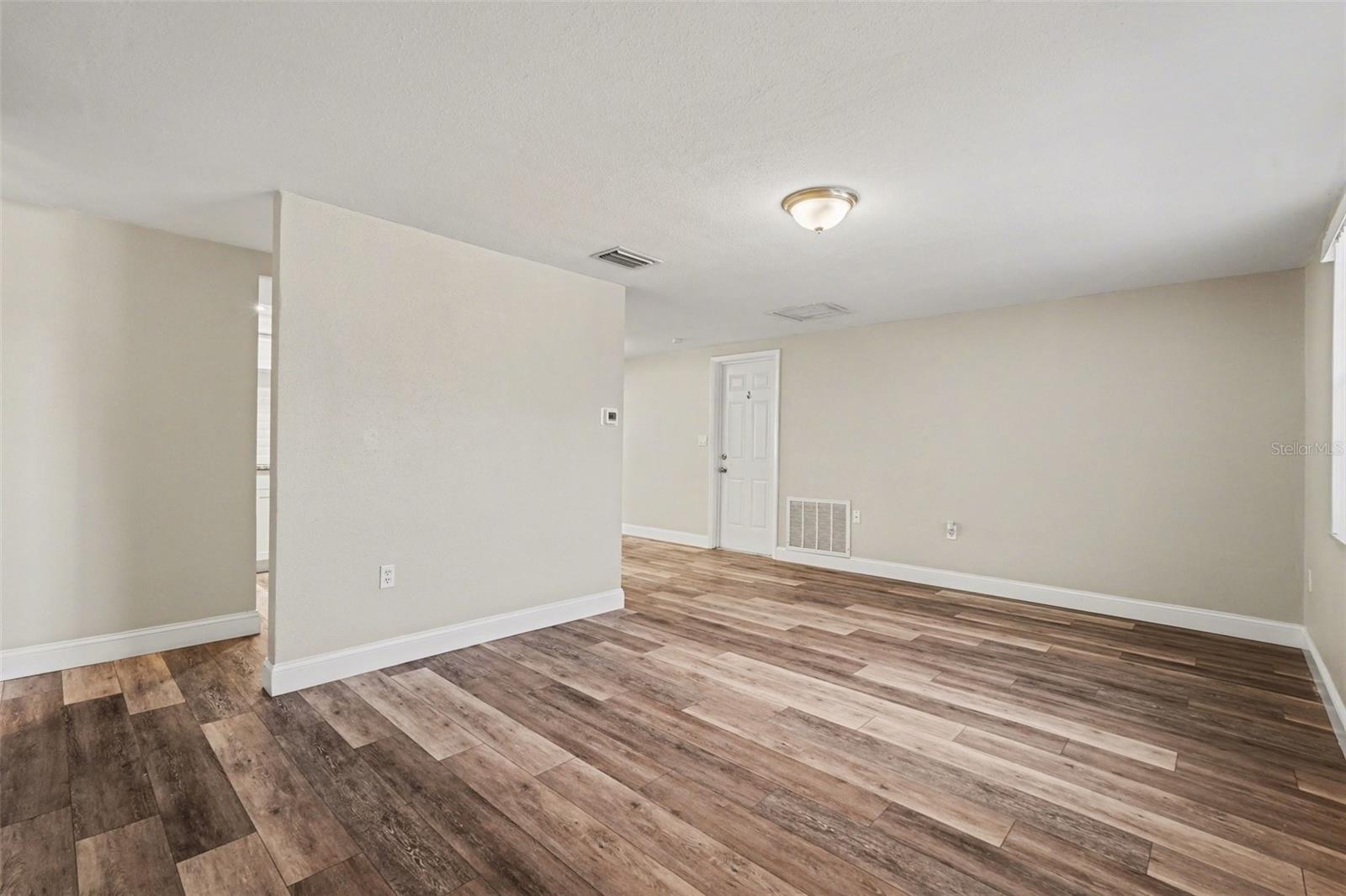 Image 7 of 17 For 9300 Cochise Lane