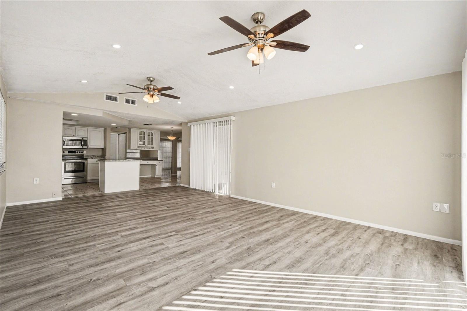 Image 10 of 27 For 7406 Westwind Drive