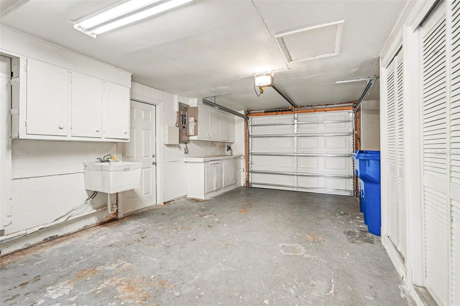 Image 20 of 27 For 7406 Westwind Drive