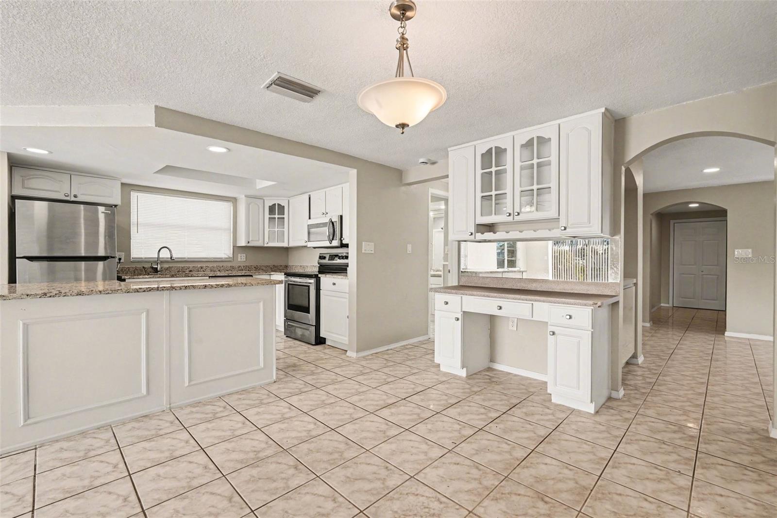 Image 7 of 27 For 7406 Westwind Drive