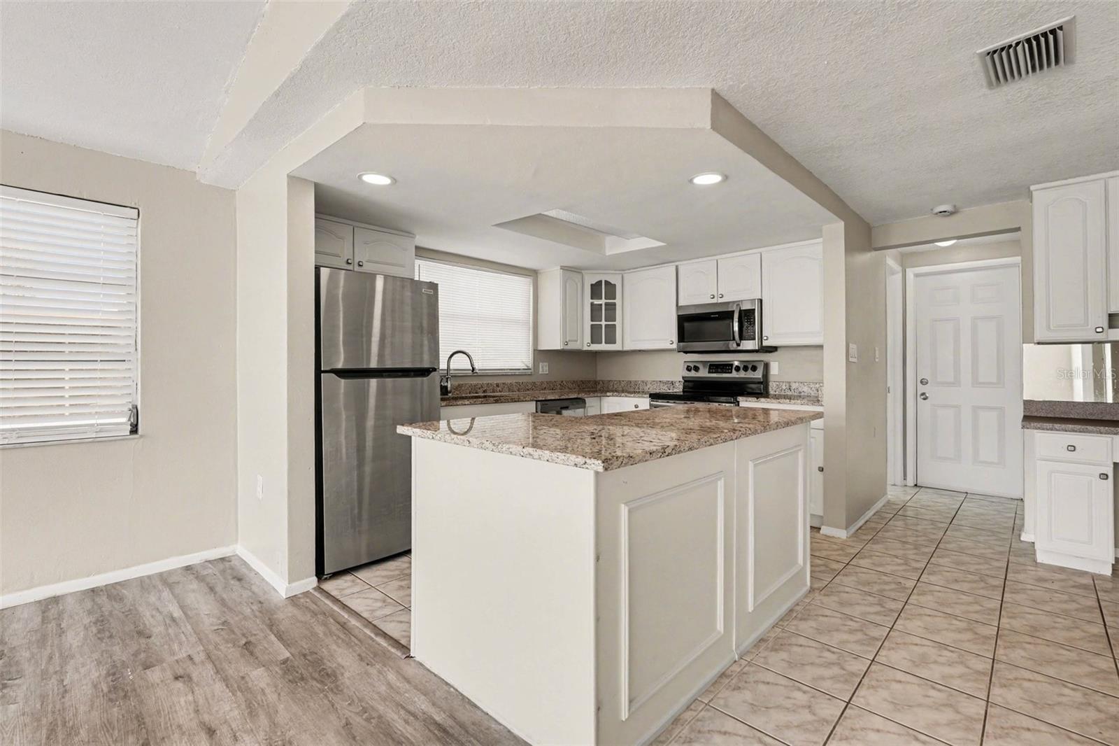 Image 9 of 27 For 7406 Westwind Drive