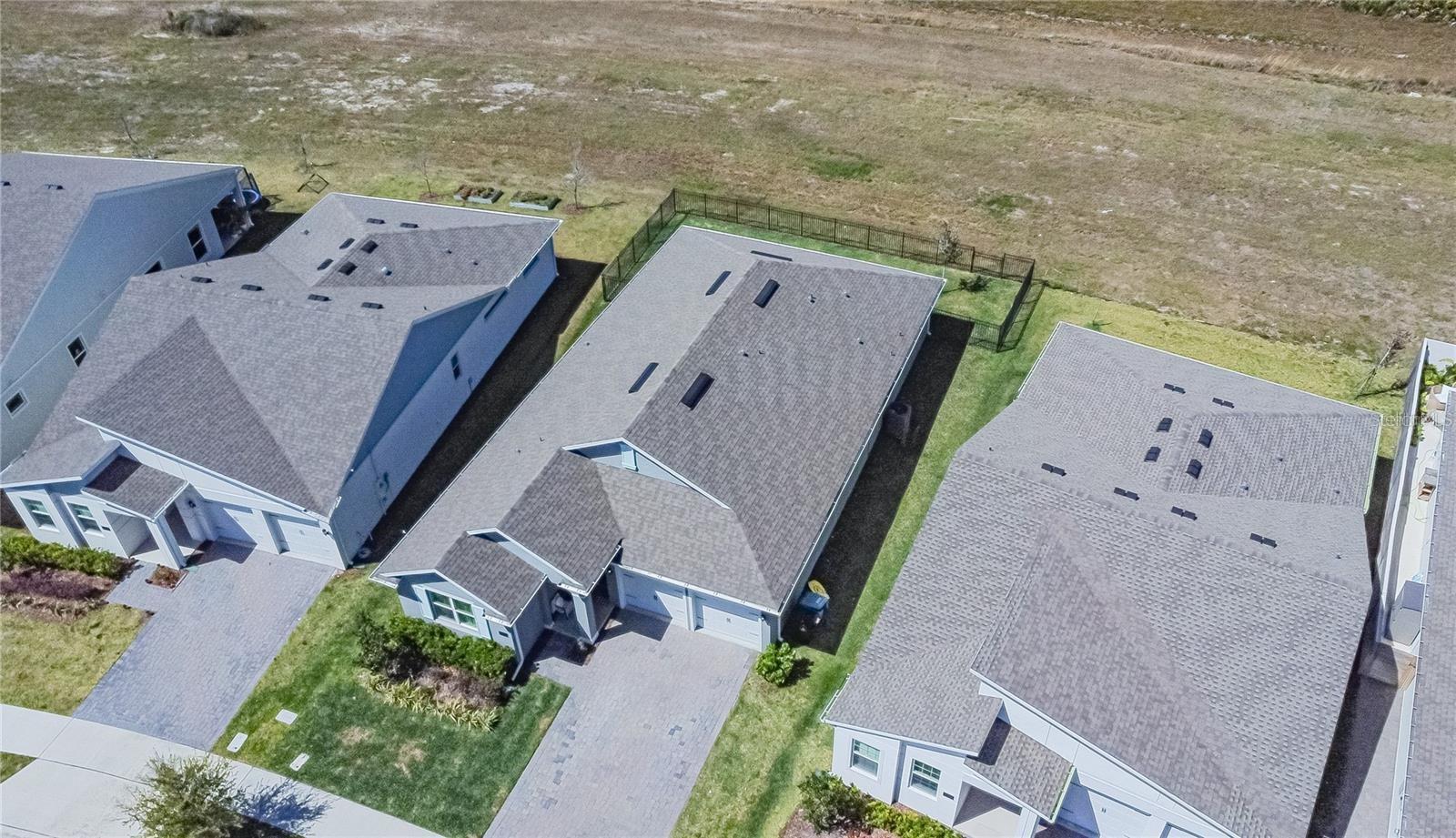 Image 5 of 32 For 18851 Rawson Street