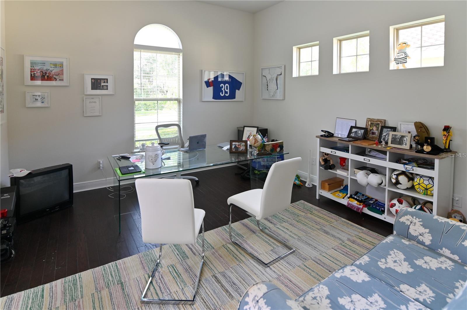 Image 18 of 52 For 15704 Marina Bay Drive