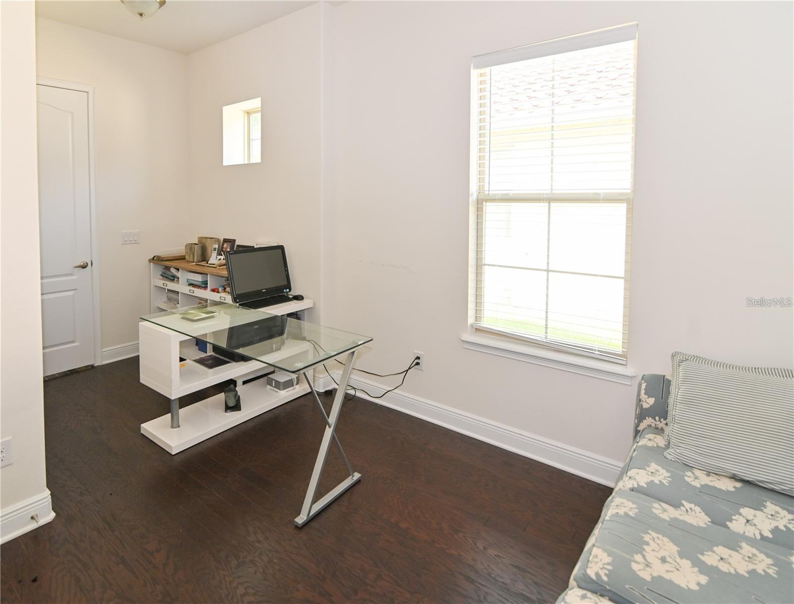 Image 19 of 52 For 15704 Marina Bay Drive